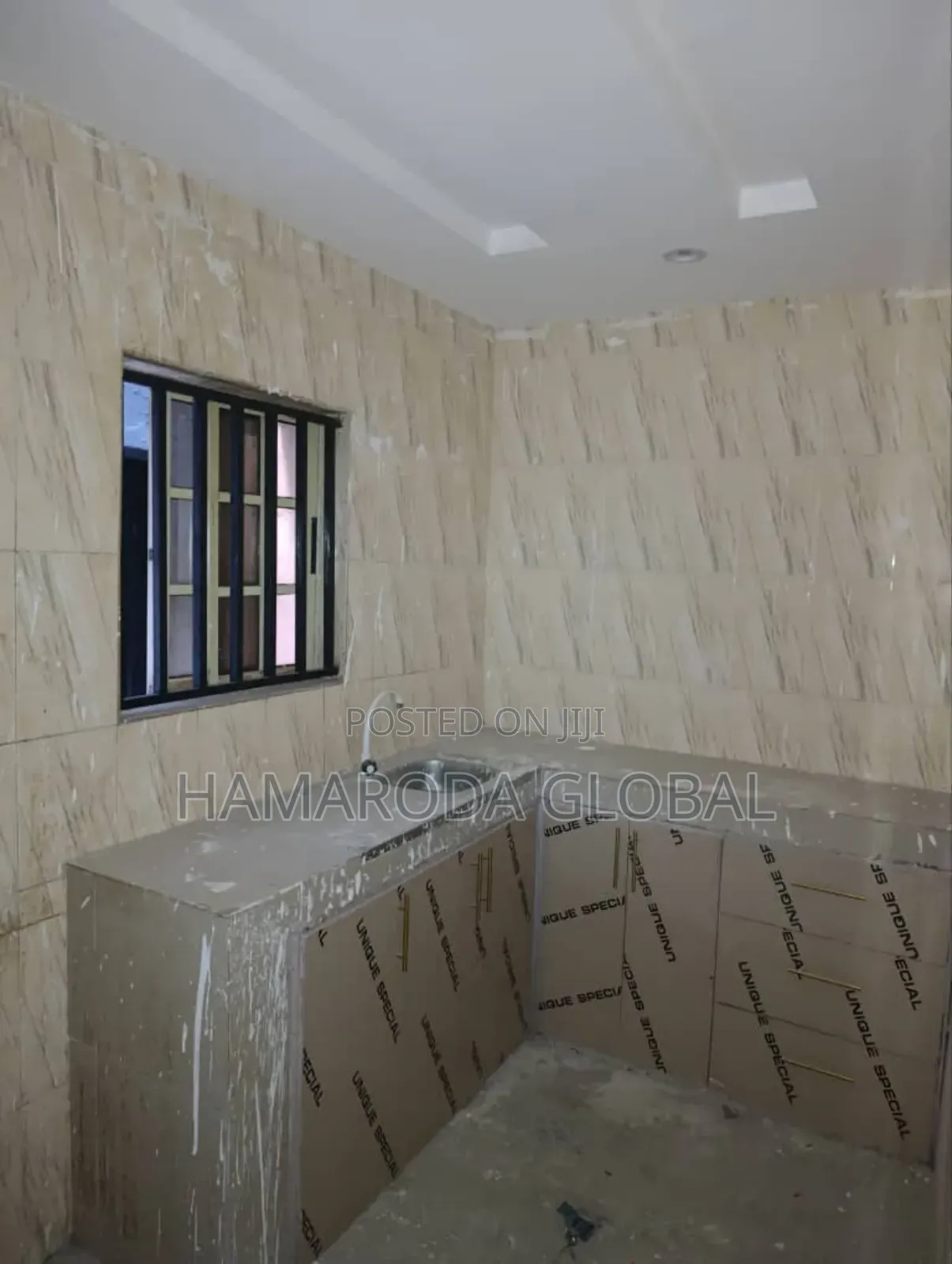 Furnished 20bdrm Block of Flats in Igando, Alimosho for sale