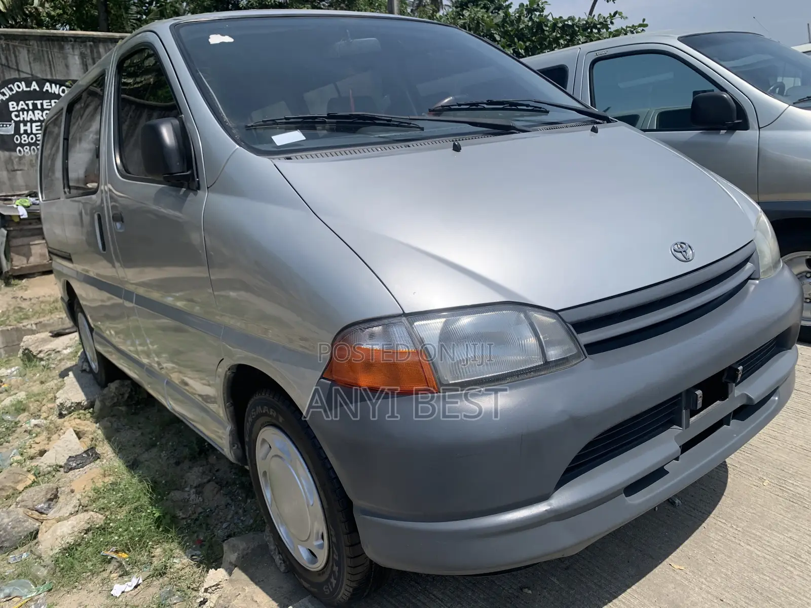 Toyota Grand HiAce 2005 Grey
