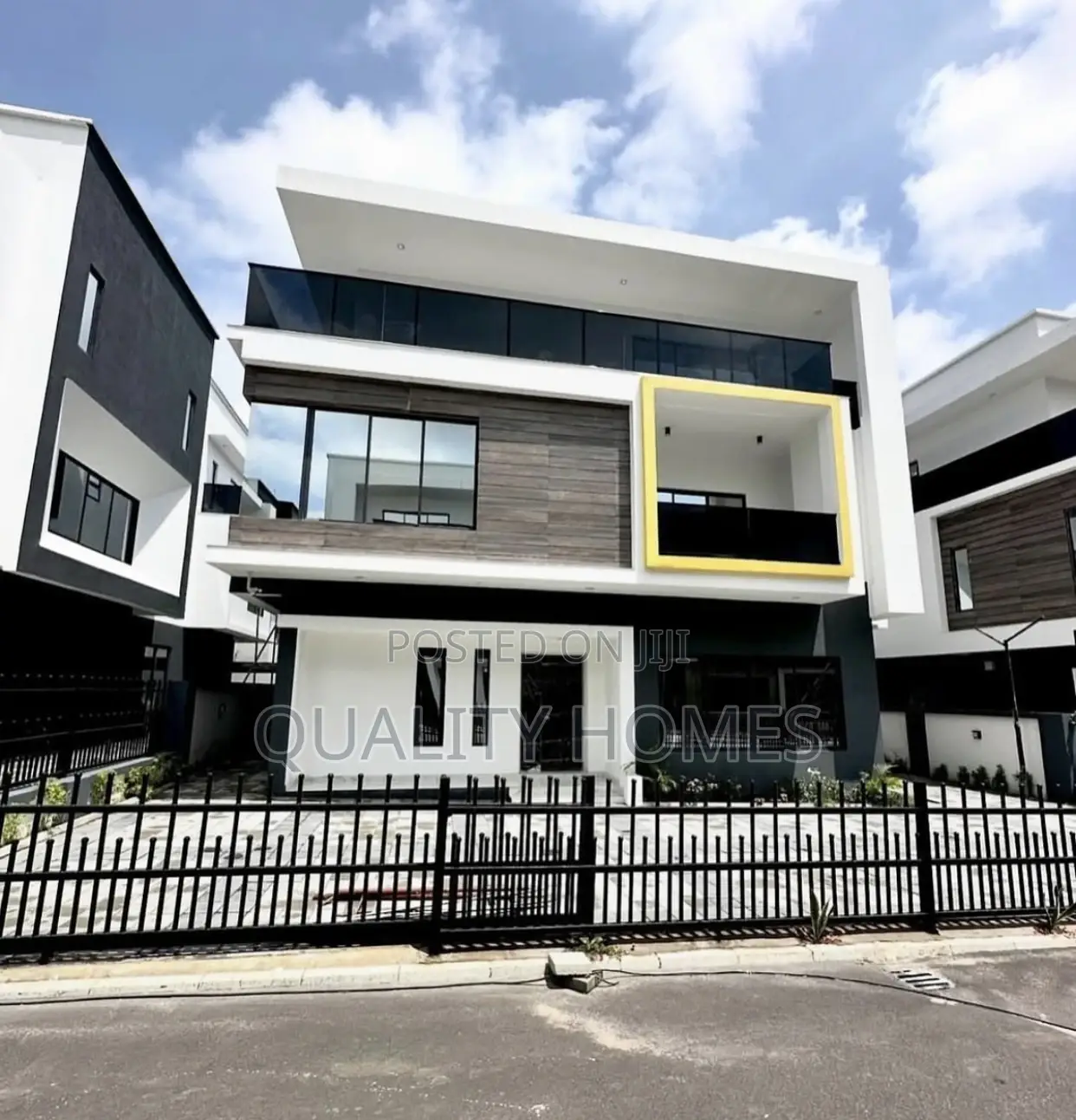 Furnished 6bdrm Duplex in Guzape District for sale