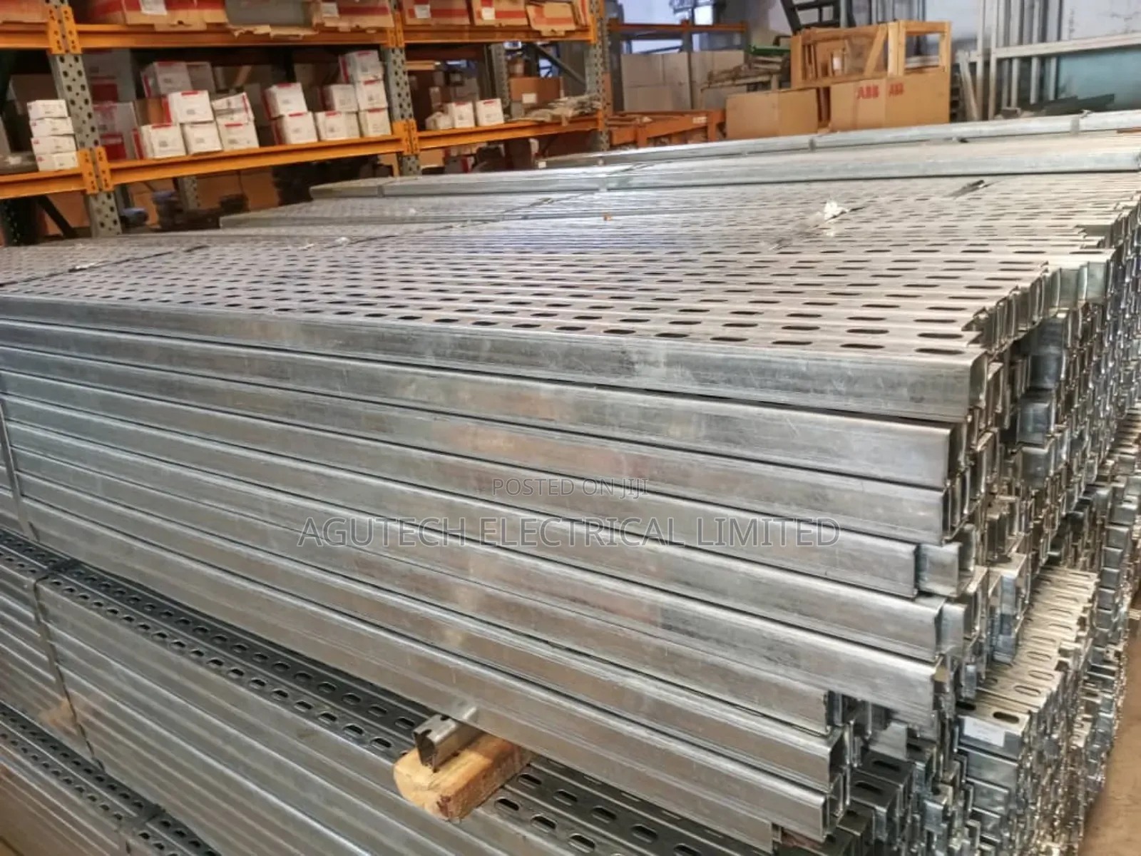 40 X 40mm U Channel