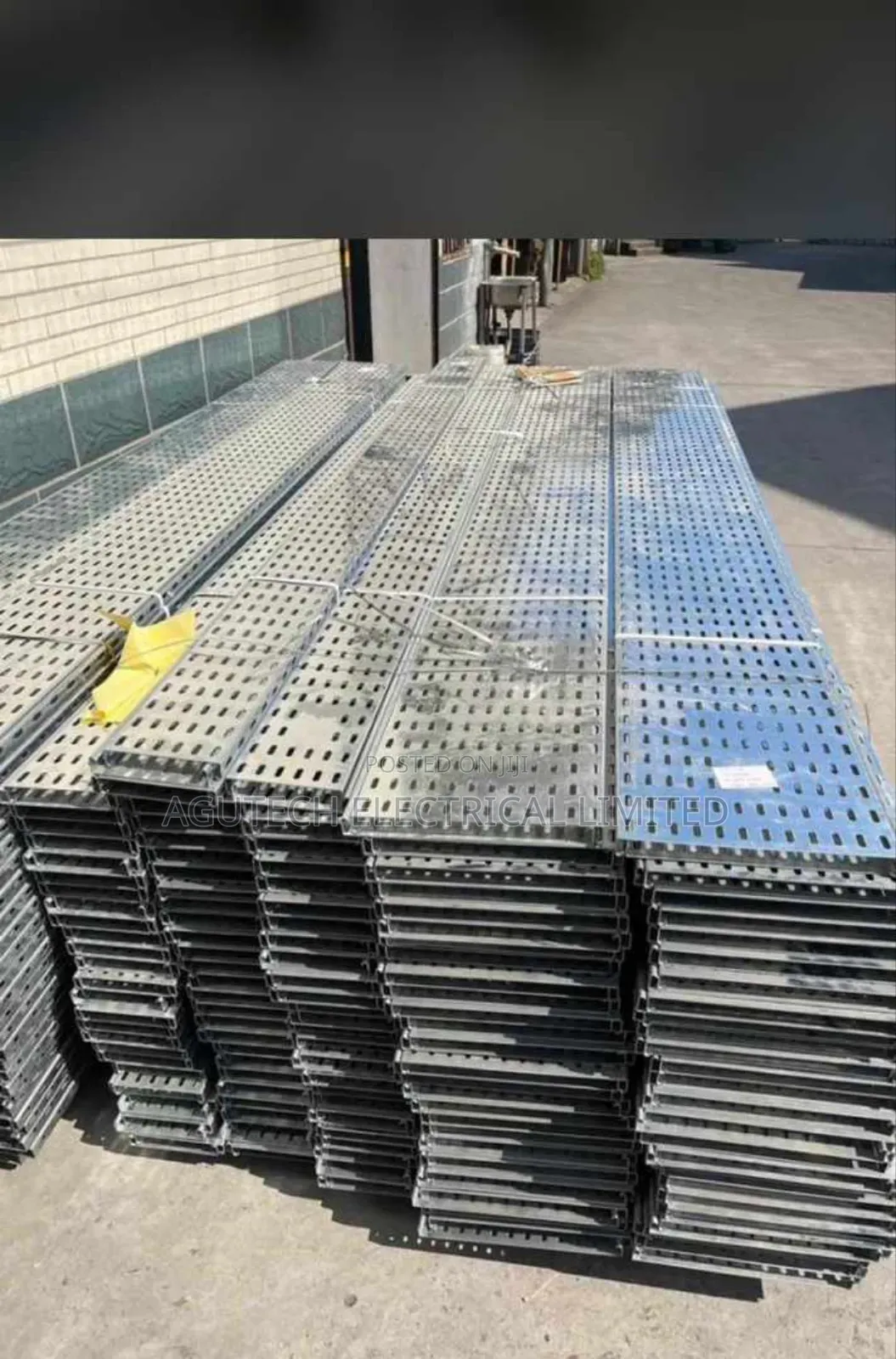 Cable Trays and Covers