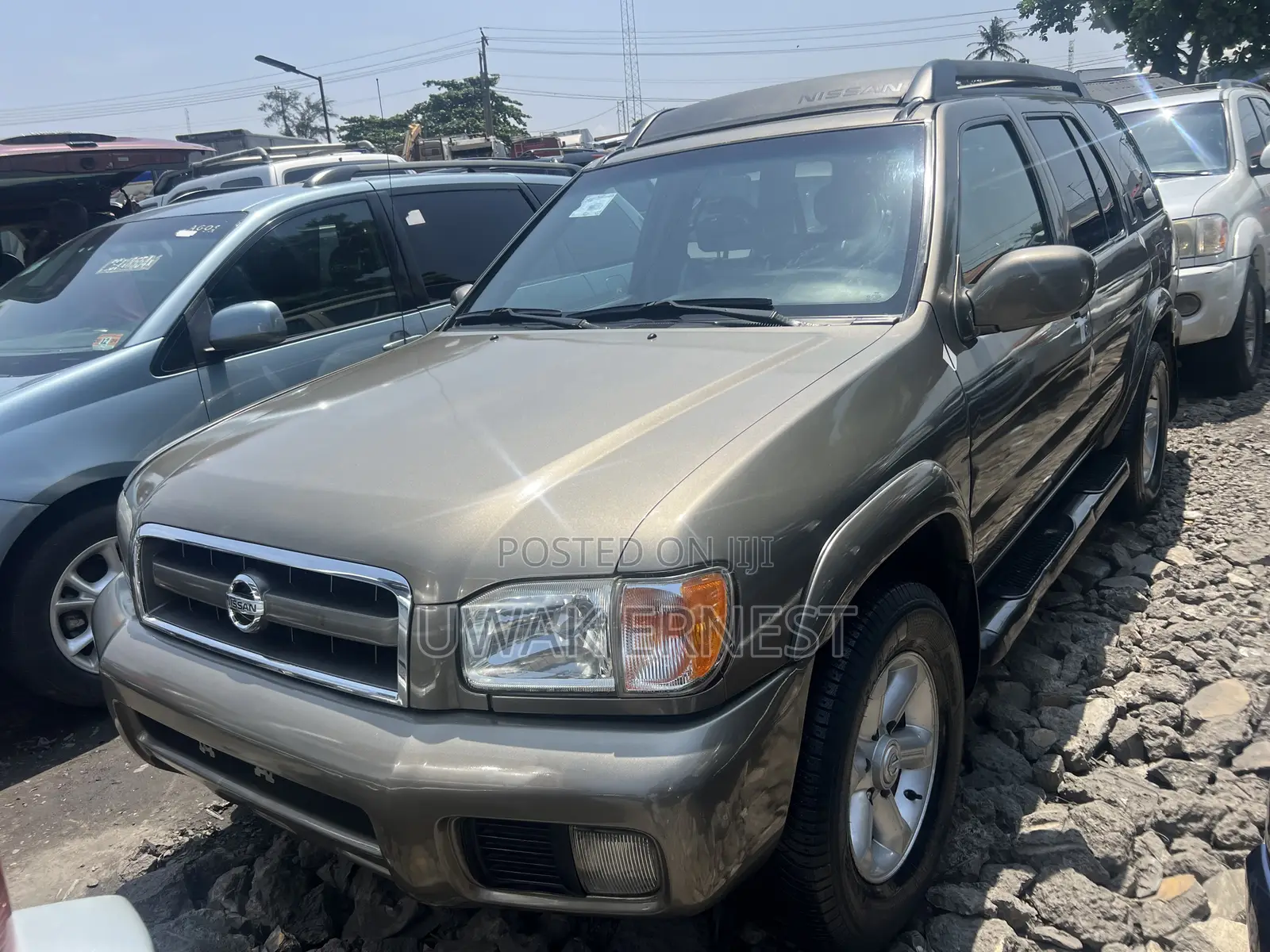 Nissan Pathfinder SE AWD SUV (3.5L 6cyl 5M) 2002 Gray