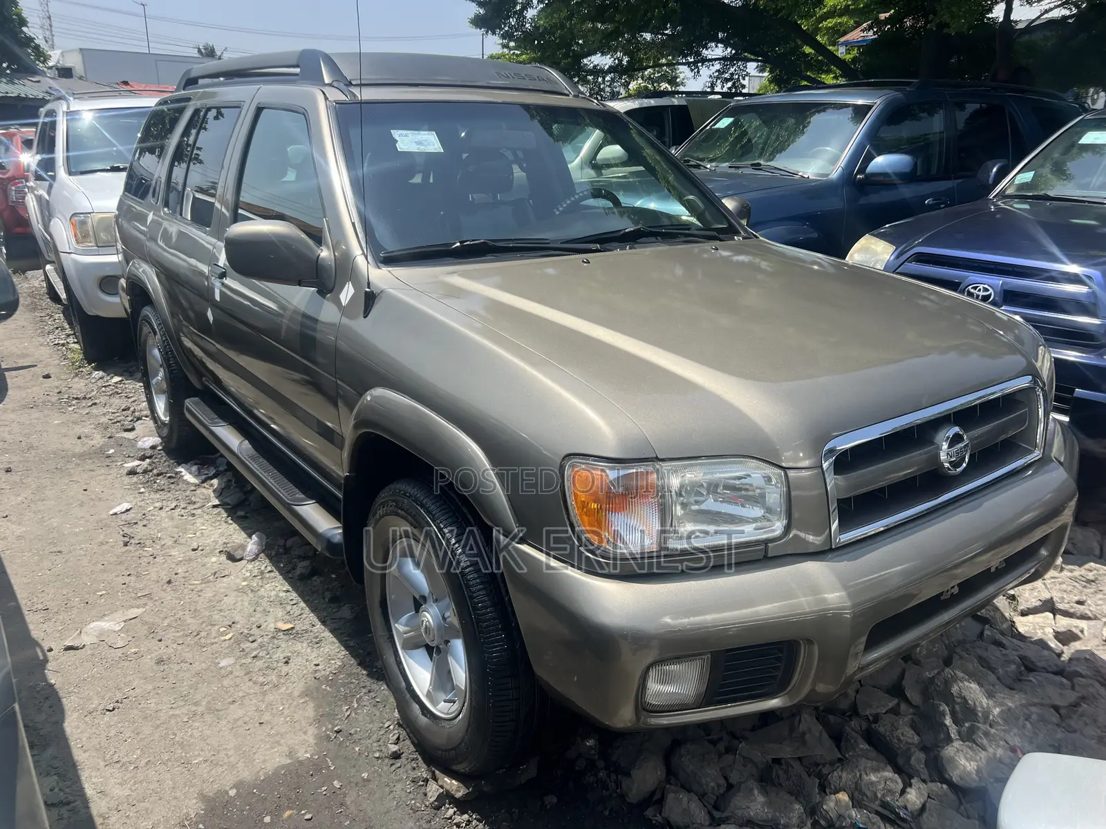 Nissan Pathfinder SE AWD SUV (3.5L 6cyl 5M) 2002 Gray