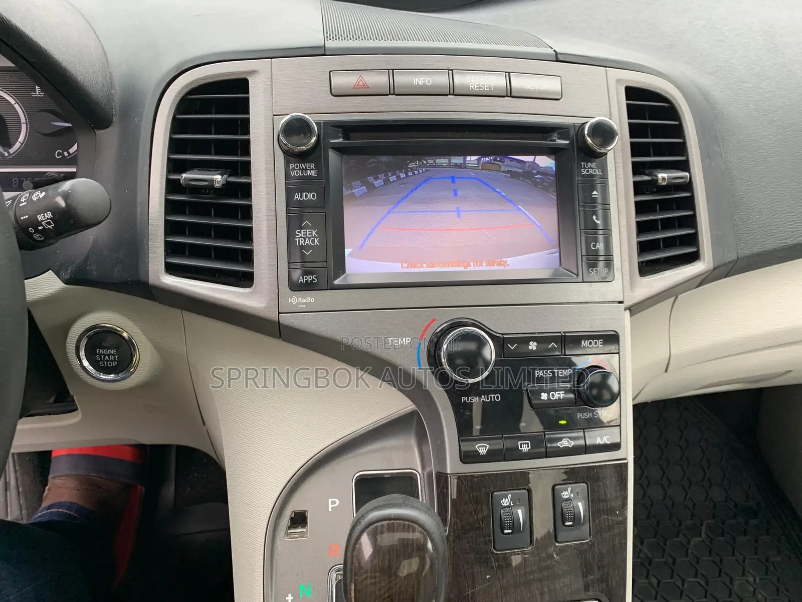 Toyota Venza Limited AWD V6 2013 White