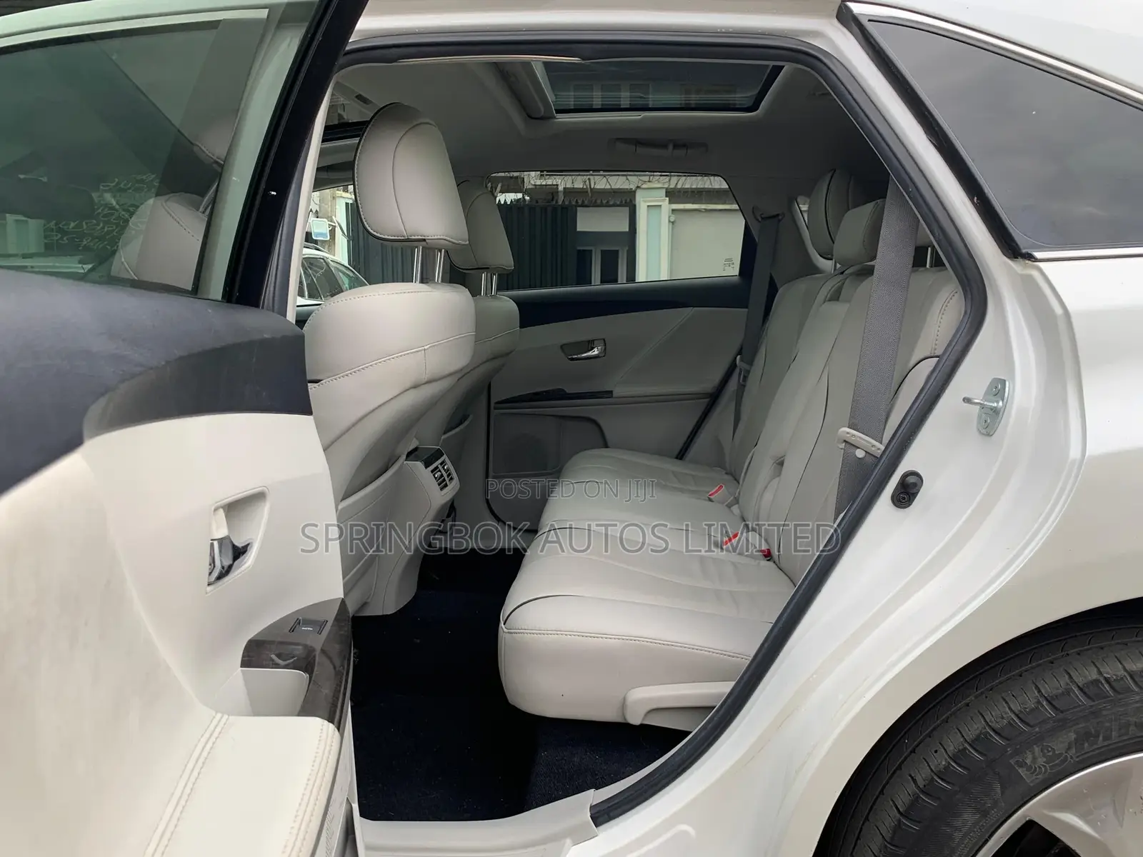 Toyota Venza Limited AWD V6 2013 White