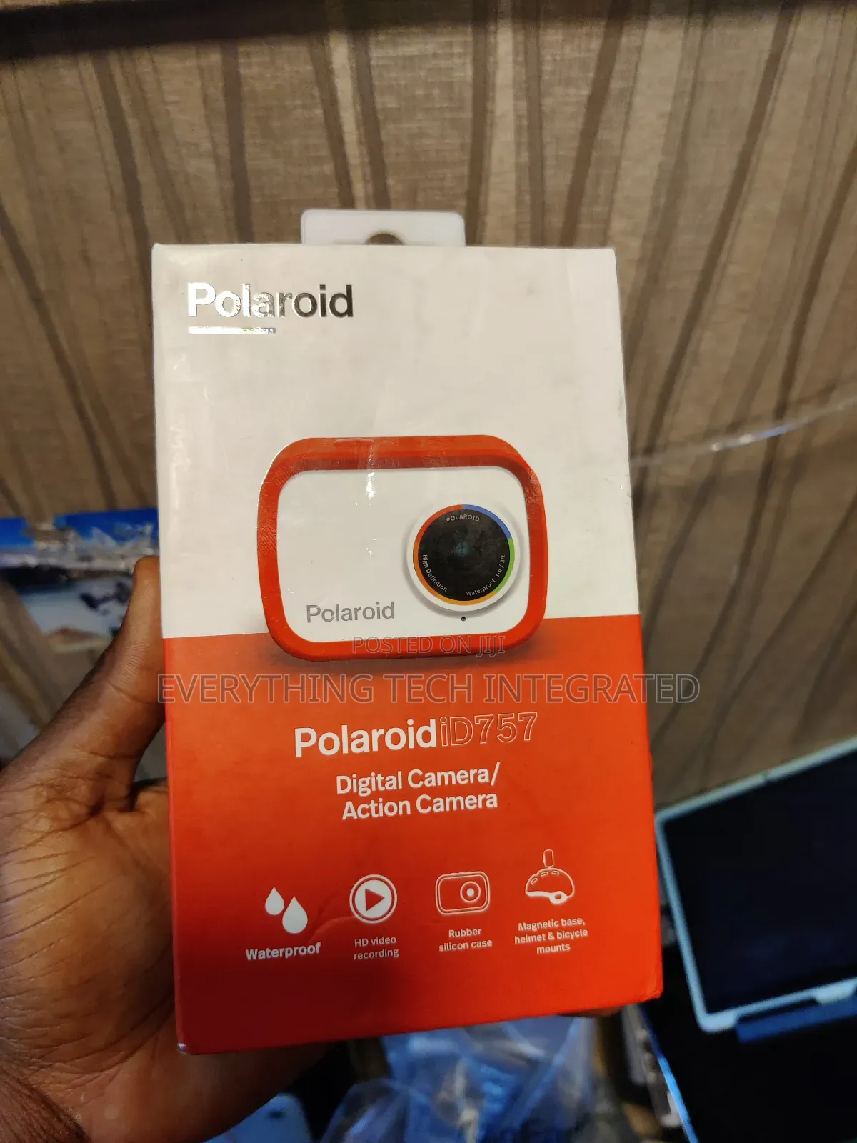 Polaroid Id757 Digital Camera/Action Camera.