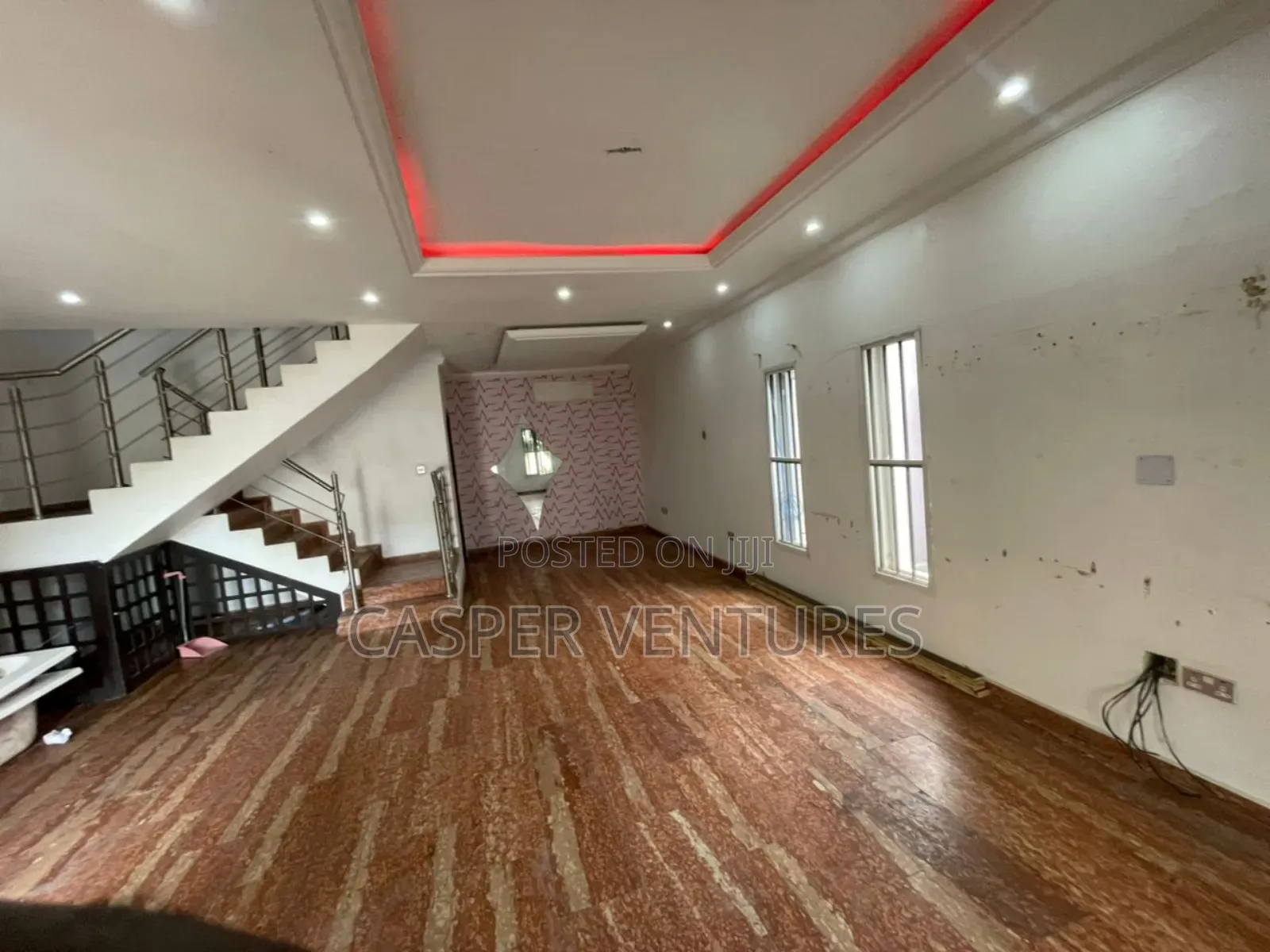 4bdrm Duplex in Osapa for sale