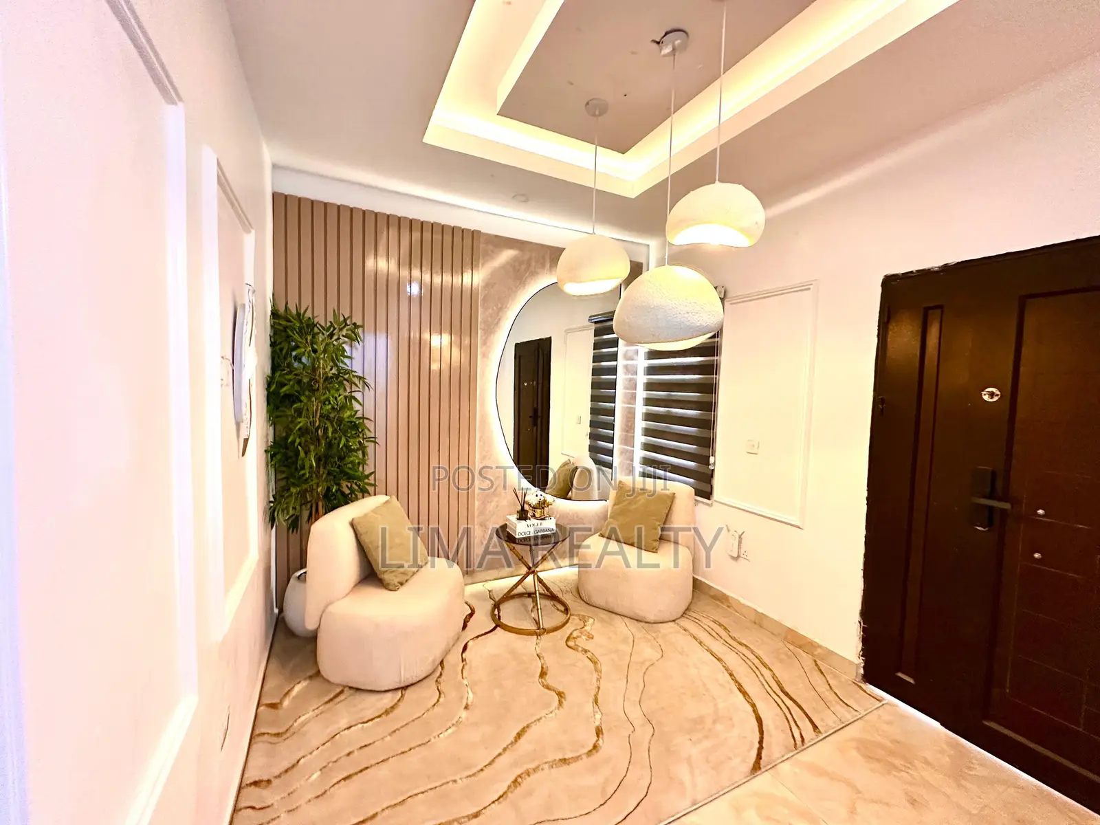 Luxury 4 Bedroom Apartment