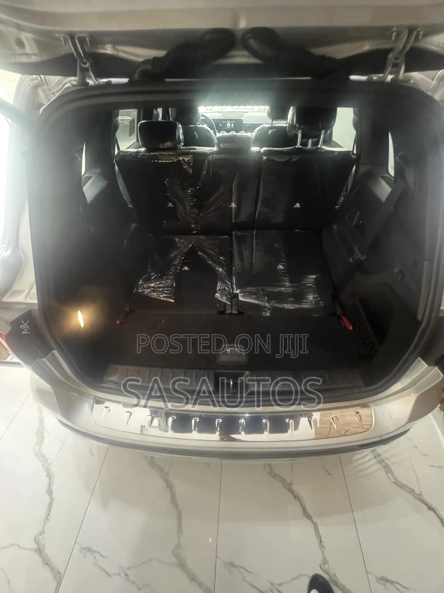 Mercedes-Benz GLB-Class GLB 250 4MATIC 2020 Silver