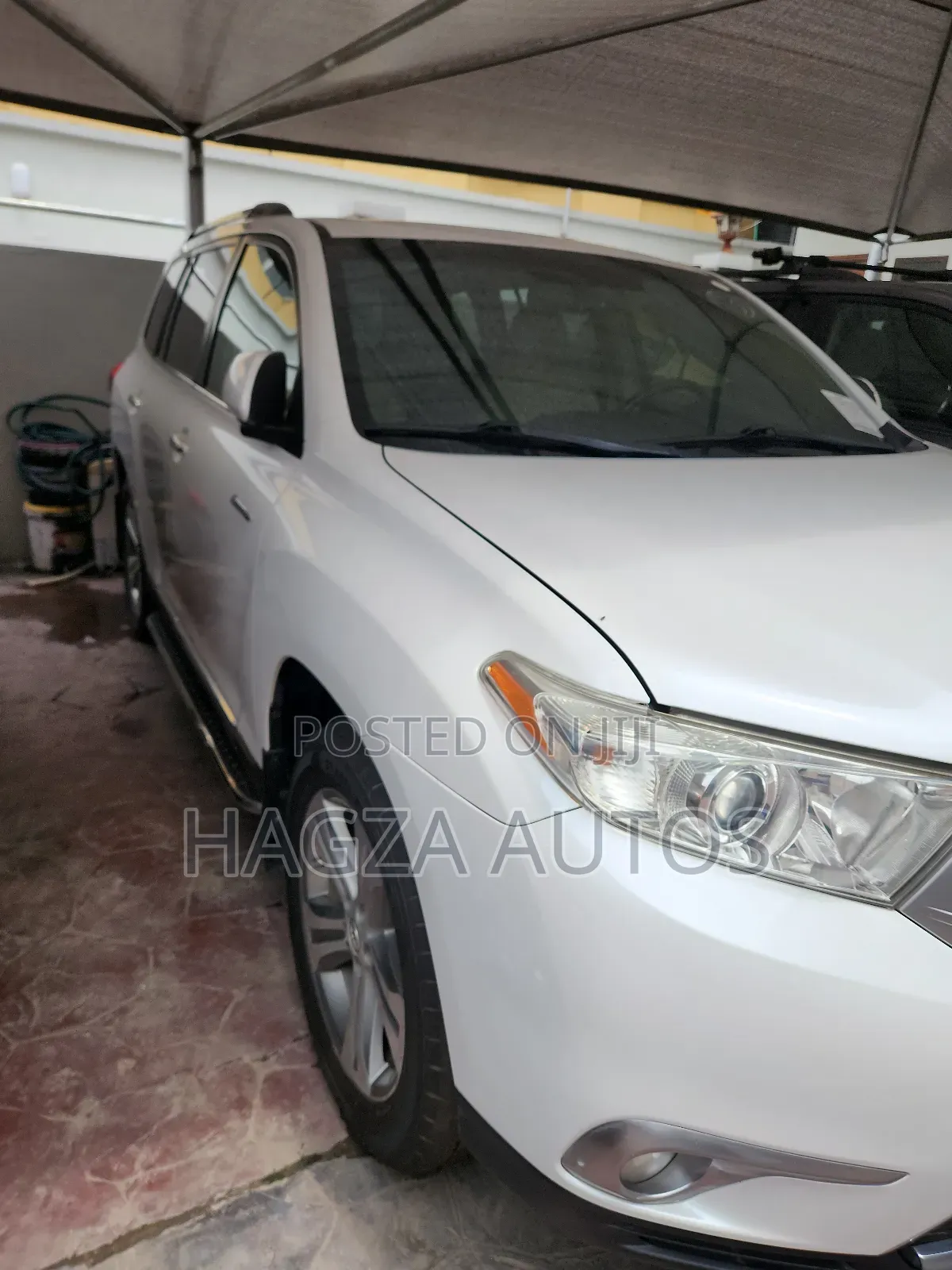 Toyota Highlander Limited 2011 White