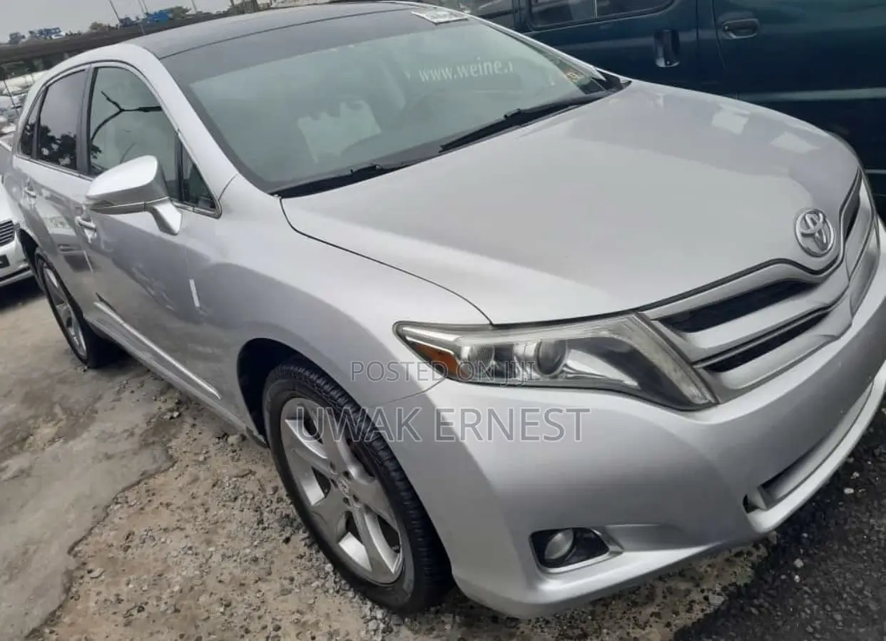 Toyota Venza Limited 4dr Wagon AWD (3.5L 6cyl 6A) 2014 Silver