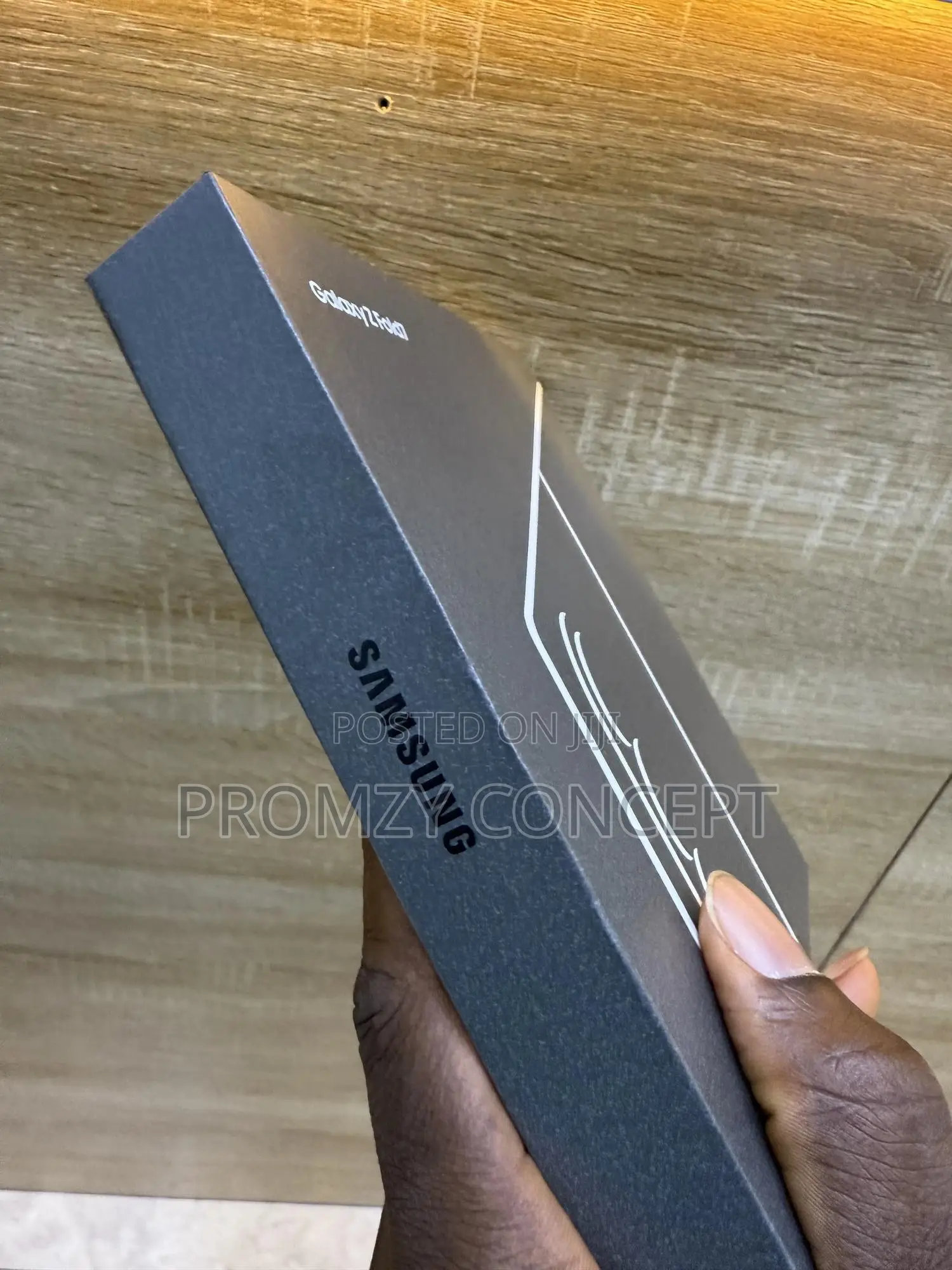 New Samsung Galaxy Z Fold7 256 GB Silver