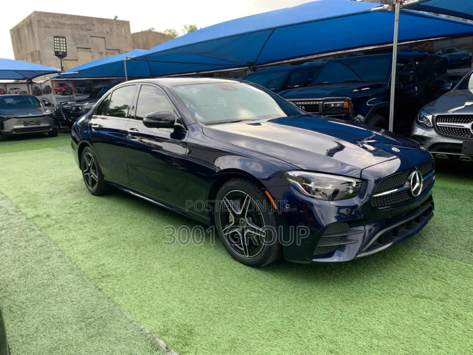 Mercedes-Benz E350 2021 Blue