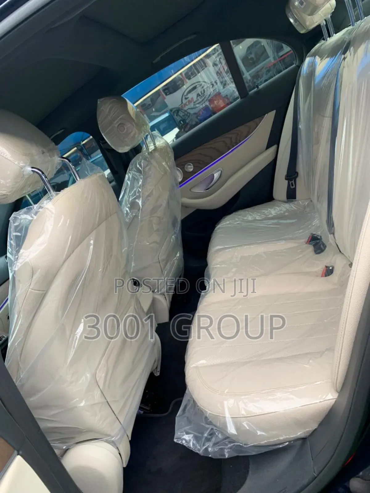Mercedes-Benz E350 2021 Blue