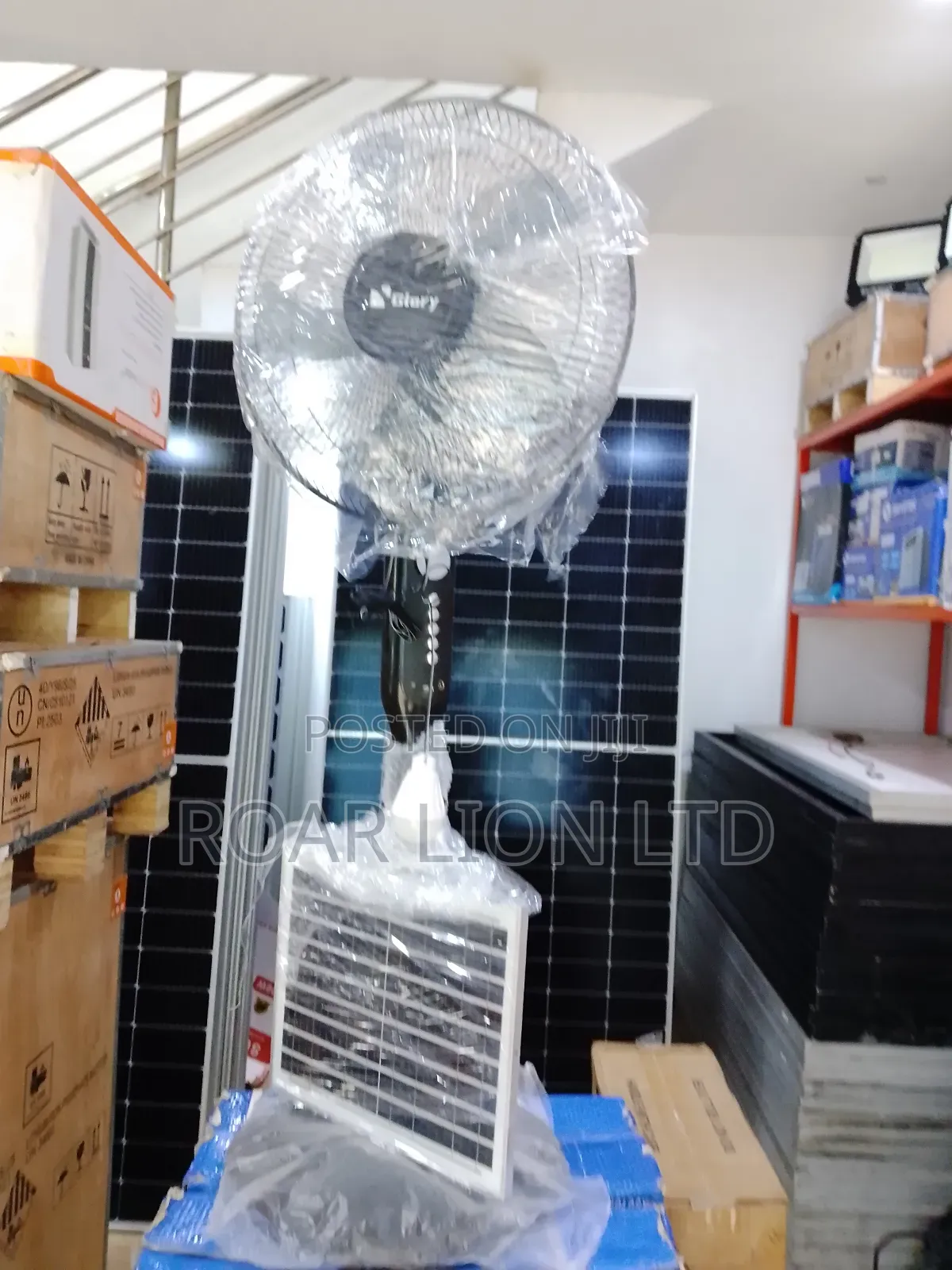 16inch Solar Rechargeable Fan With Panel