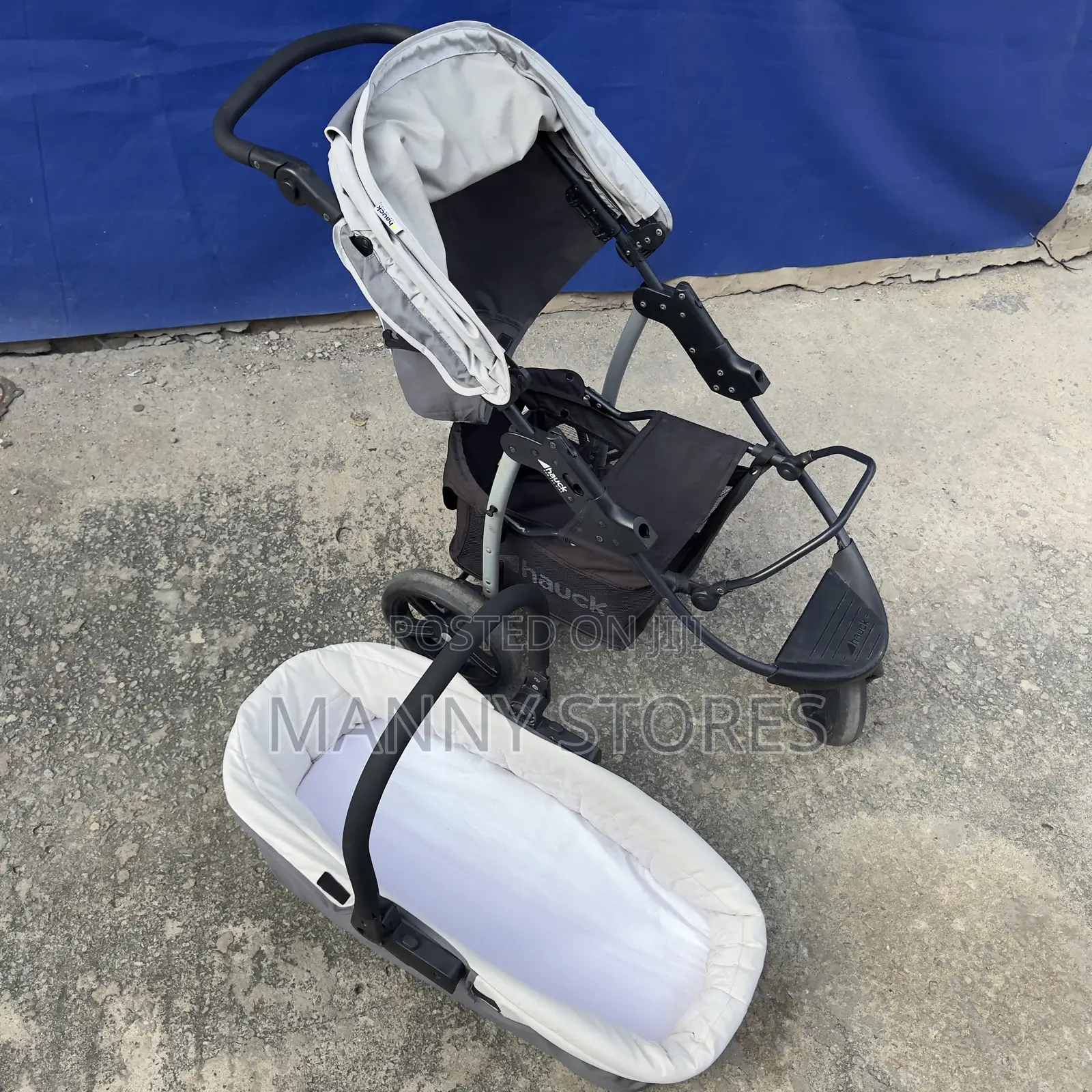Baby Stroller / Bassinet