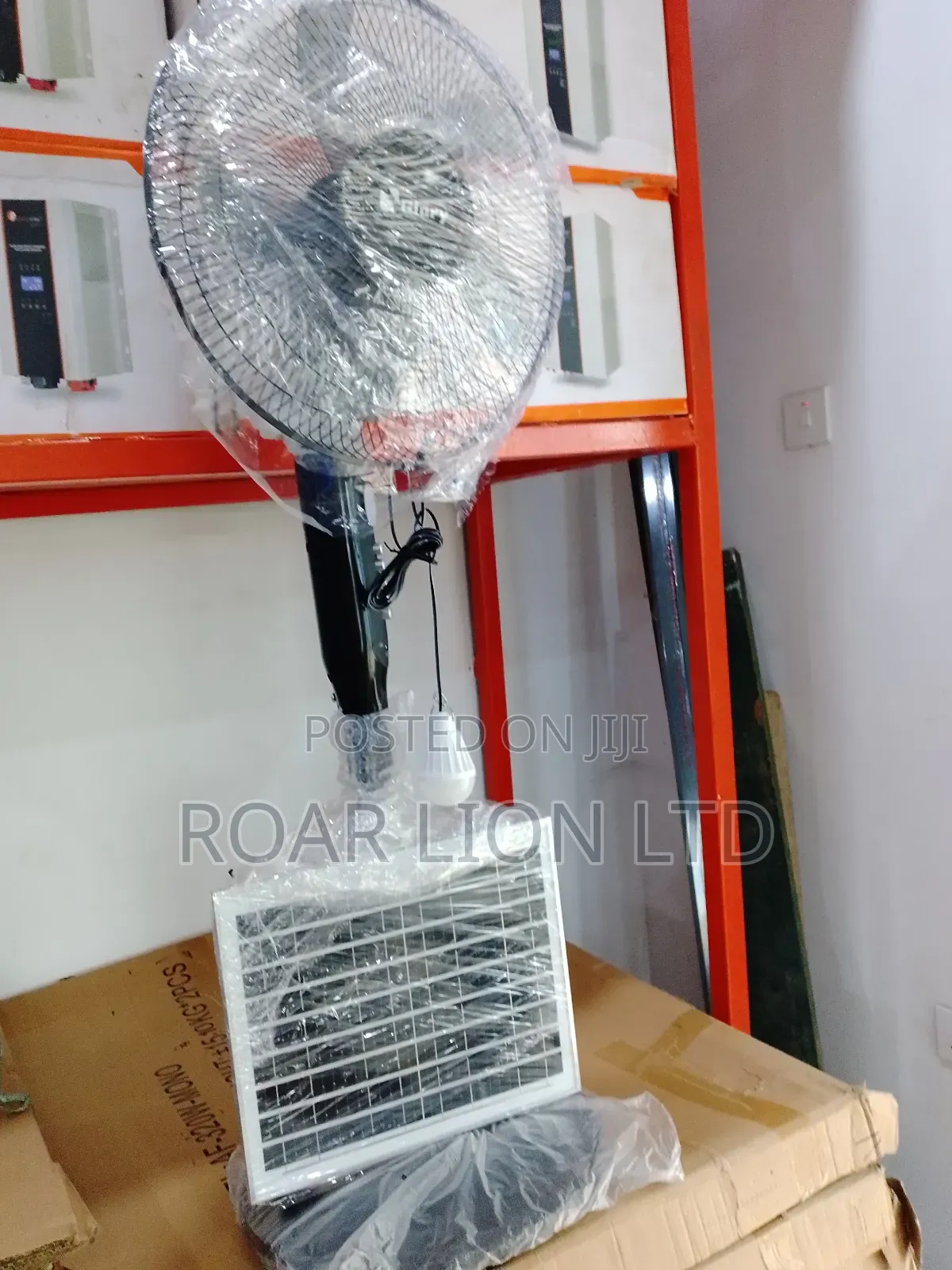 16inch Solar Rechargeable Fan With Panel