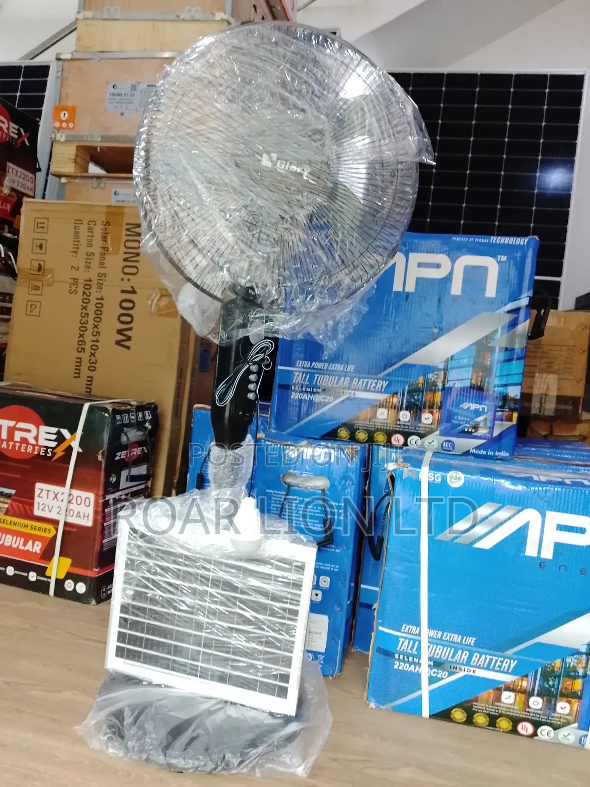 16inch Solar Rechargeable Fan With Panel