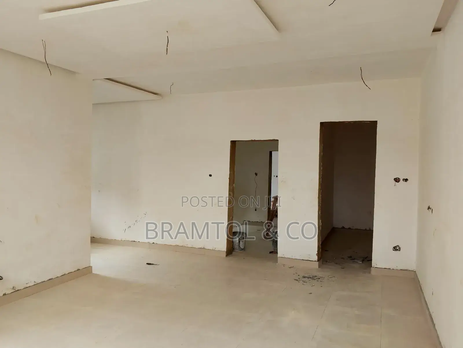 4bdrm Townhouse/Terrace in Katampe (Main) for Sale