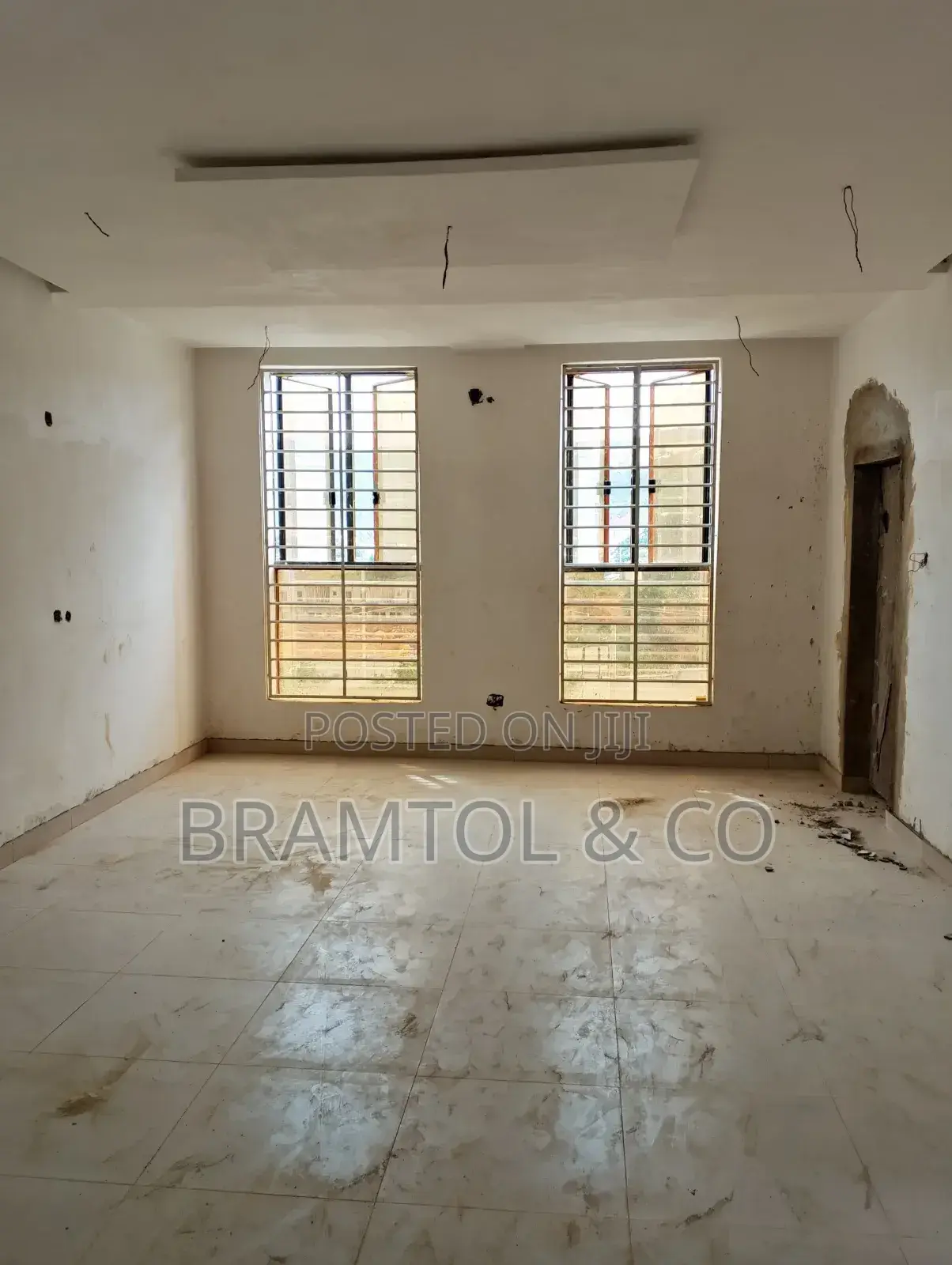 4bdrm Townhouse/Terrace in Katampe (Main) for Sale