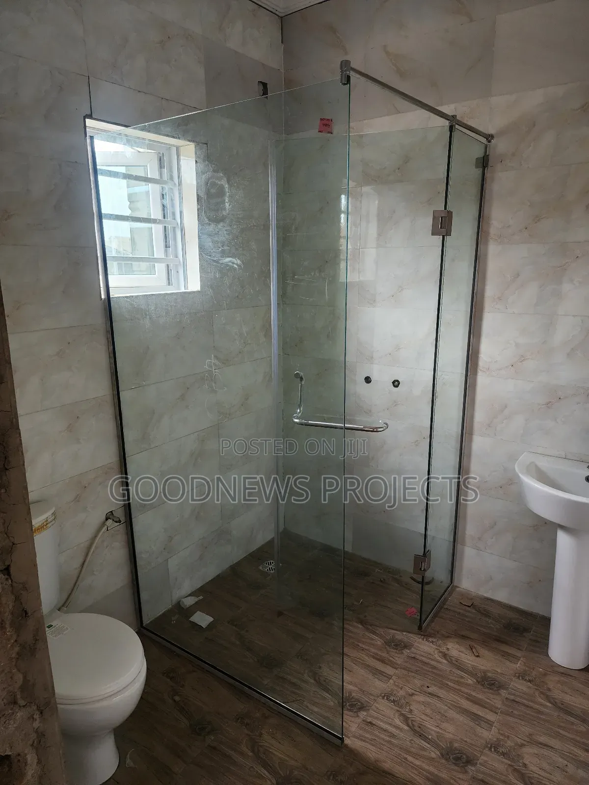Very Unique Glass Cubicle