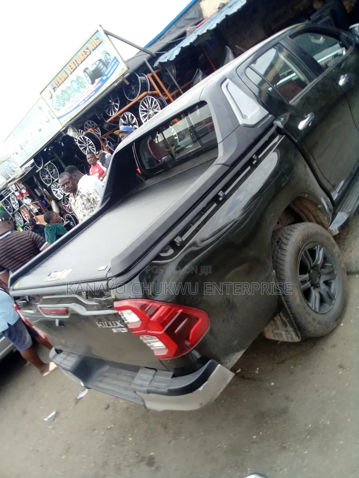 Back Cover Rolling and Spoiler TRD