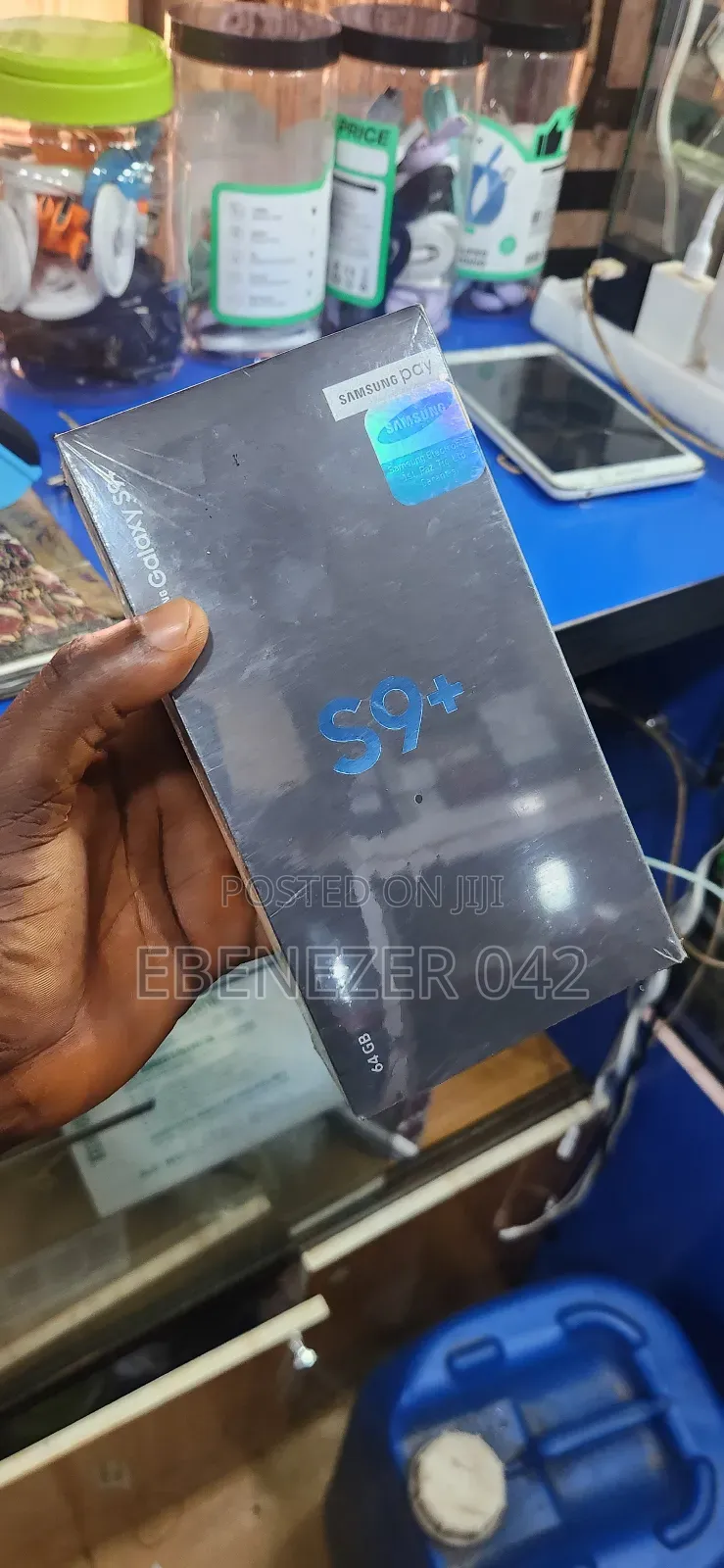 New Samsung Galaxy S9 Plus 64 GB Black