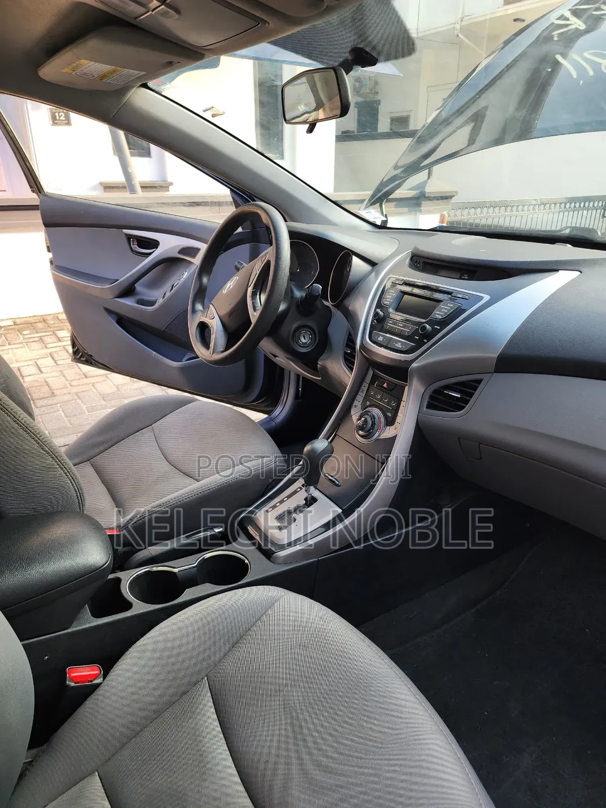 Hyundai Elantra GLS Sedan FWD (1.8L 4cyl 6M) 2013 Black