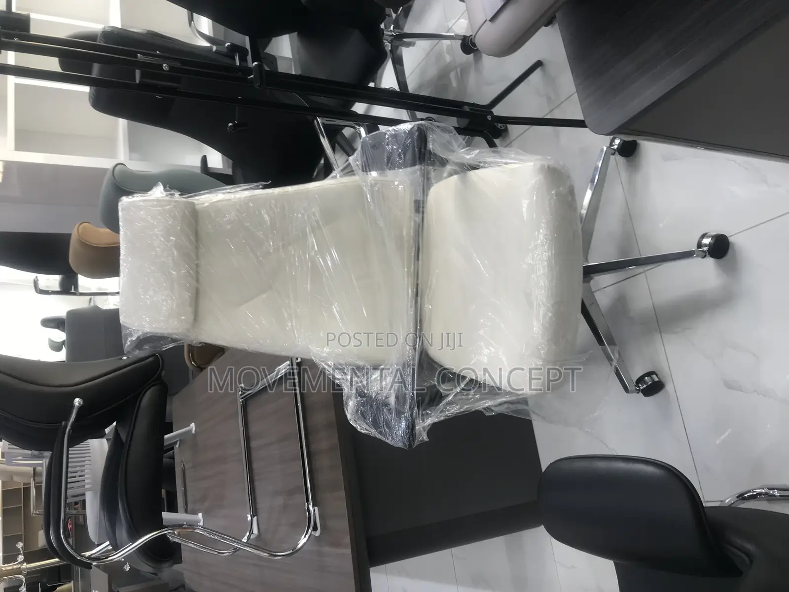 White Executive Office Leather Chair With Headrest