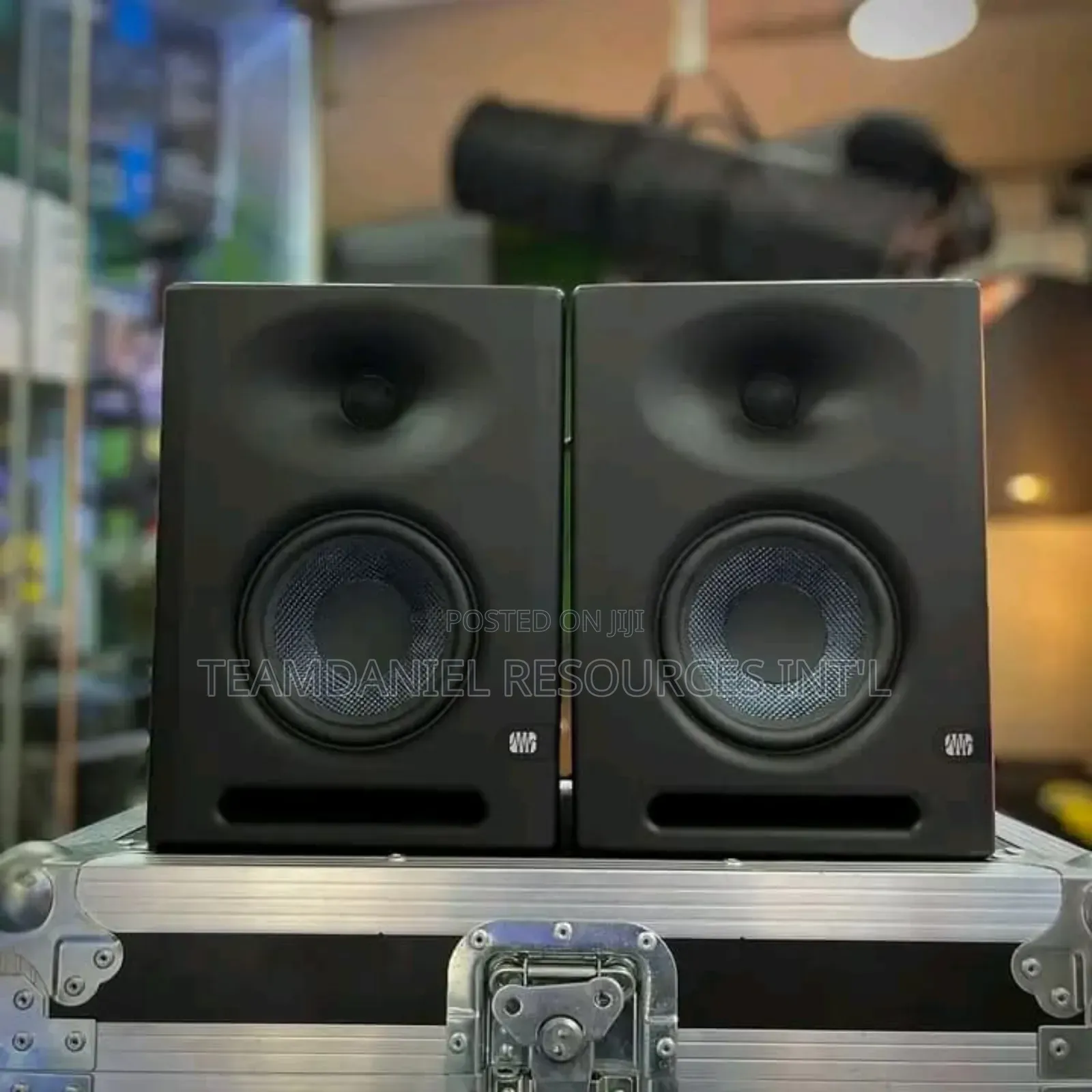 Studio Monitor 5xt