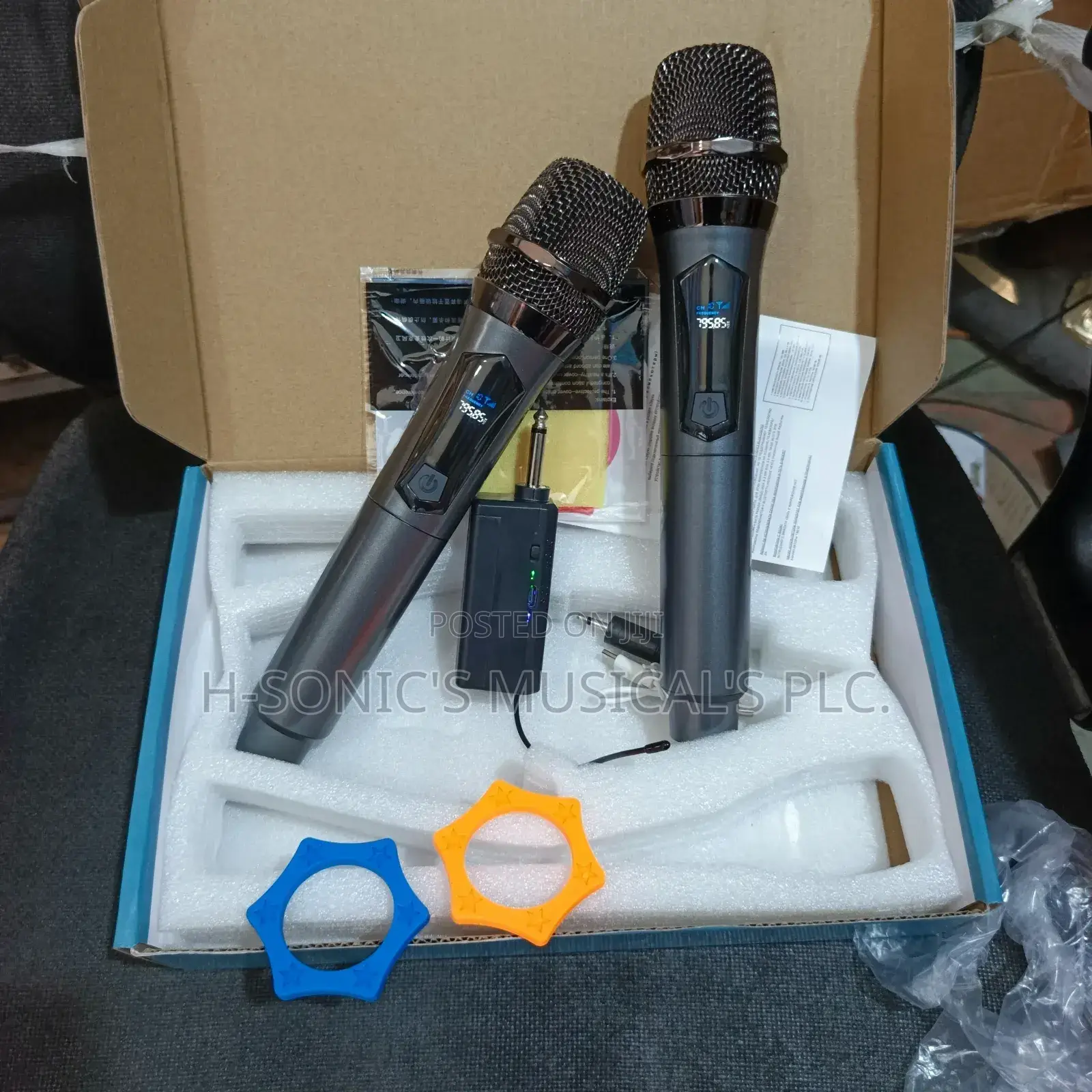 Quality Shure BLX-82 Wireless Microphone.