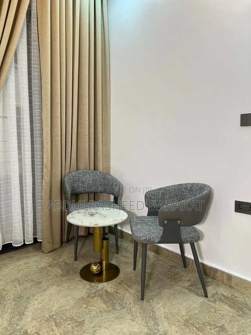 Luxury Two Bedroom Apartment