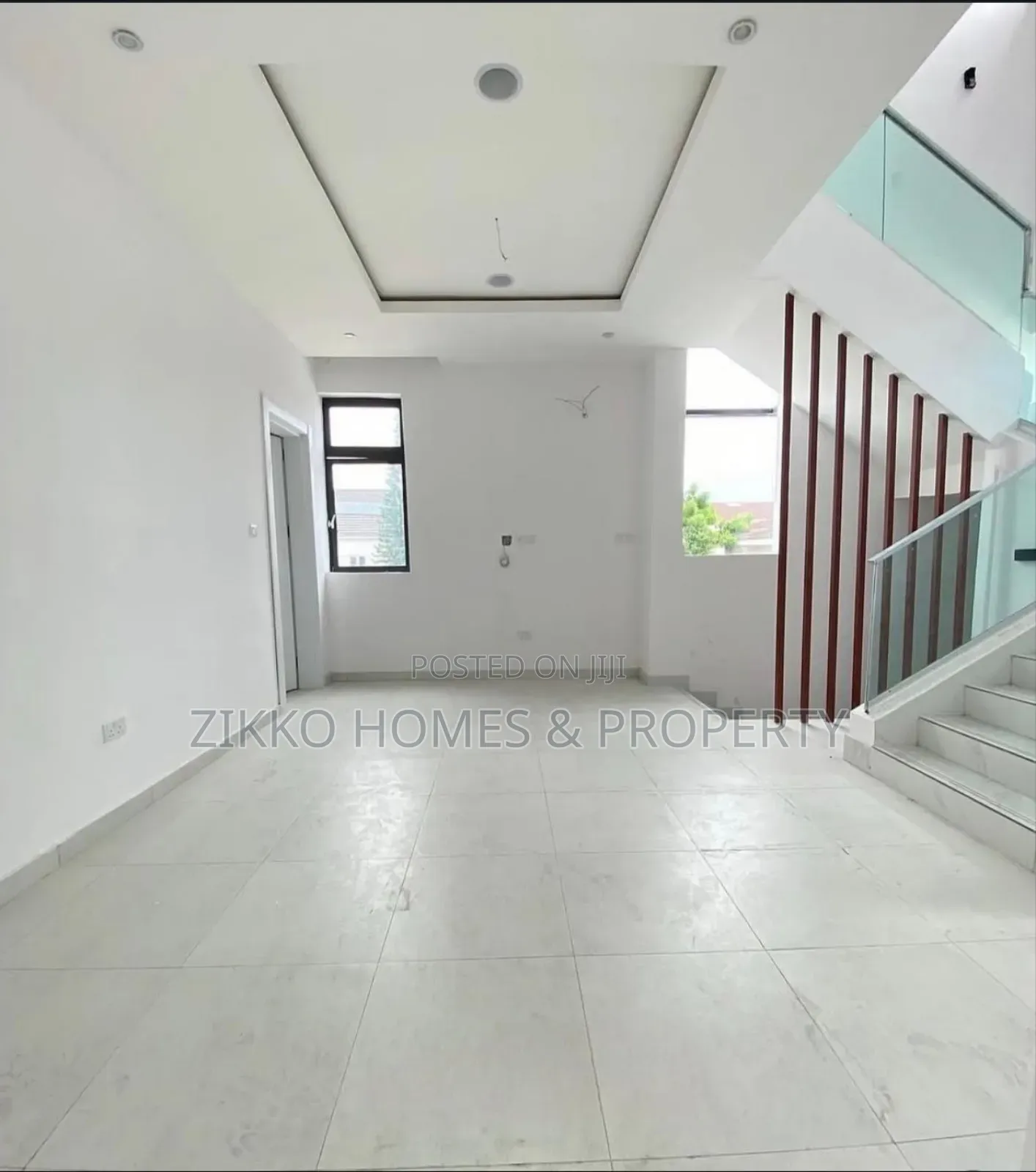 5bdrm Duplex in Lekki for sale