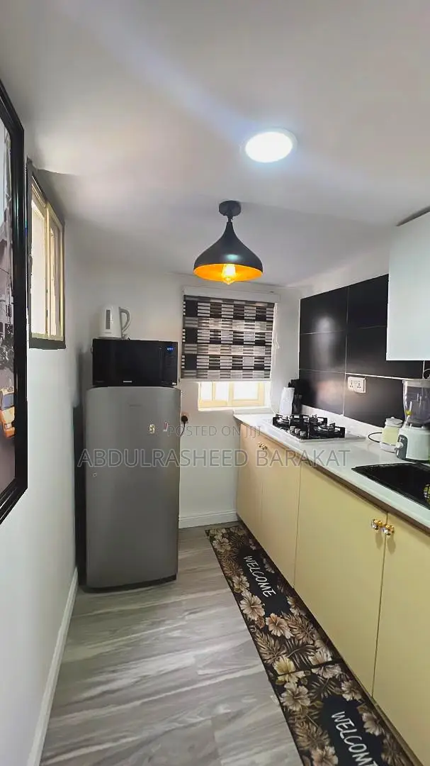 Luxury Studio Apartment With Bathtub