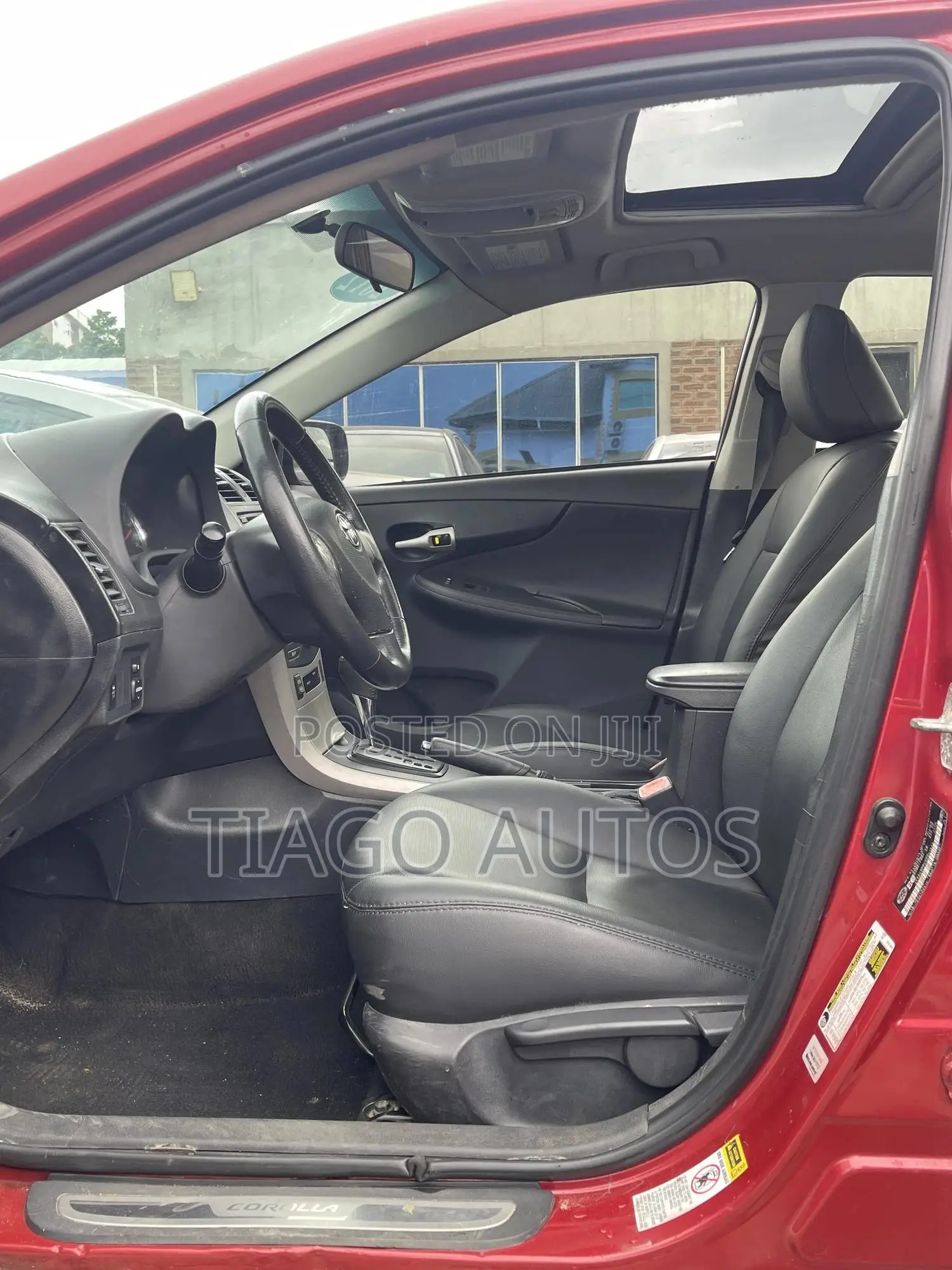Toyota Corolla S 4dr Sedan (1.8L 4cyl 4A) 2013 Red