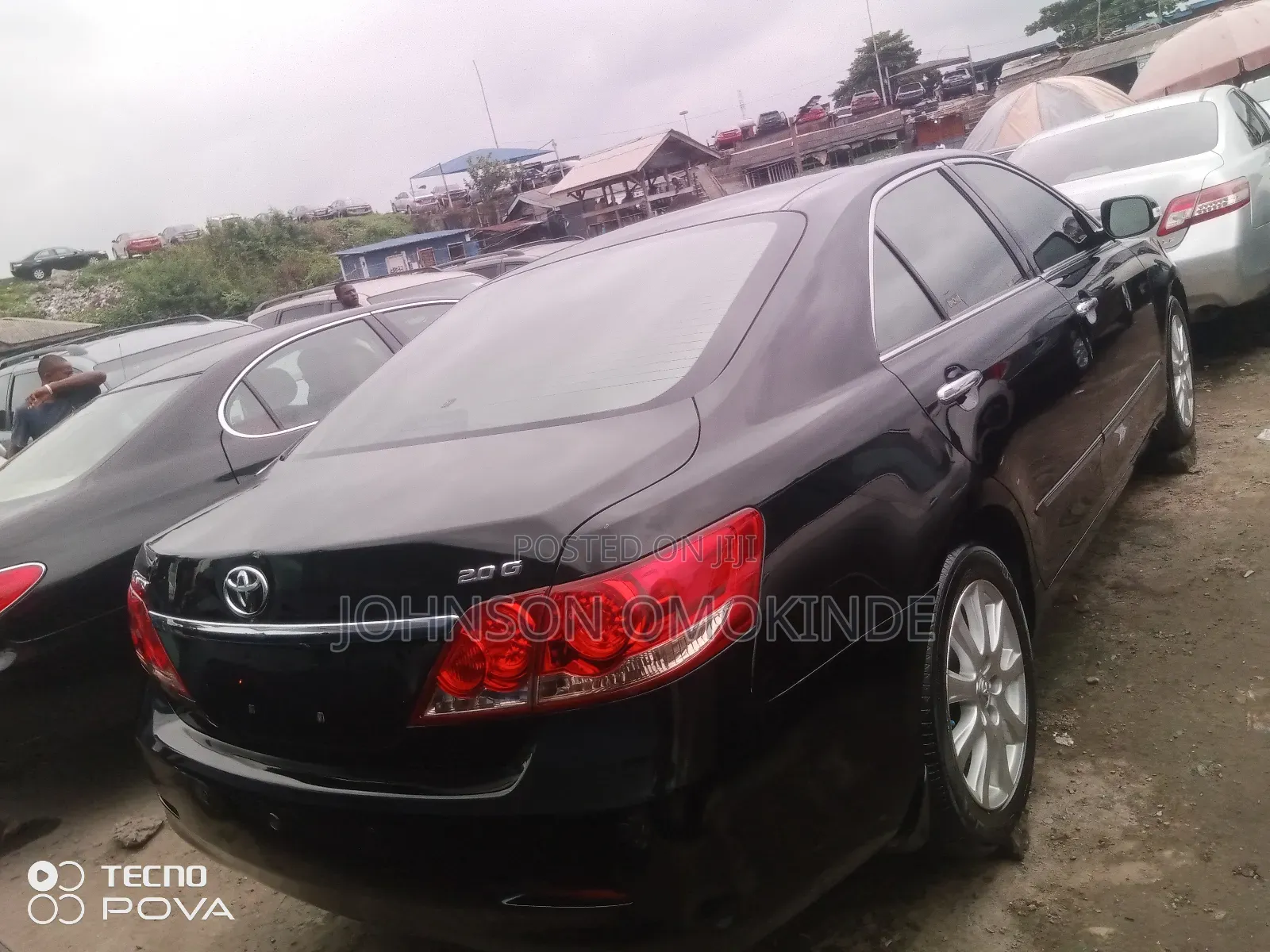 Toyota Camry LE 4dr Sedan (2.5L 4cyl 6A) 2011 Matt Black