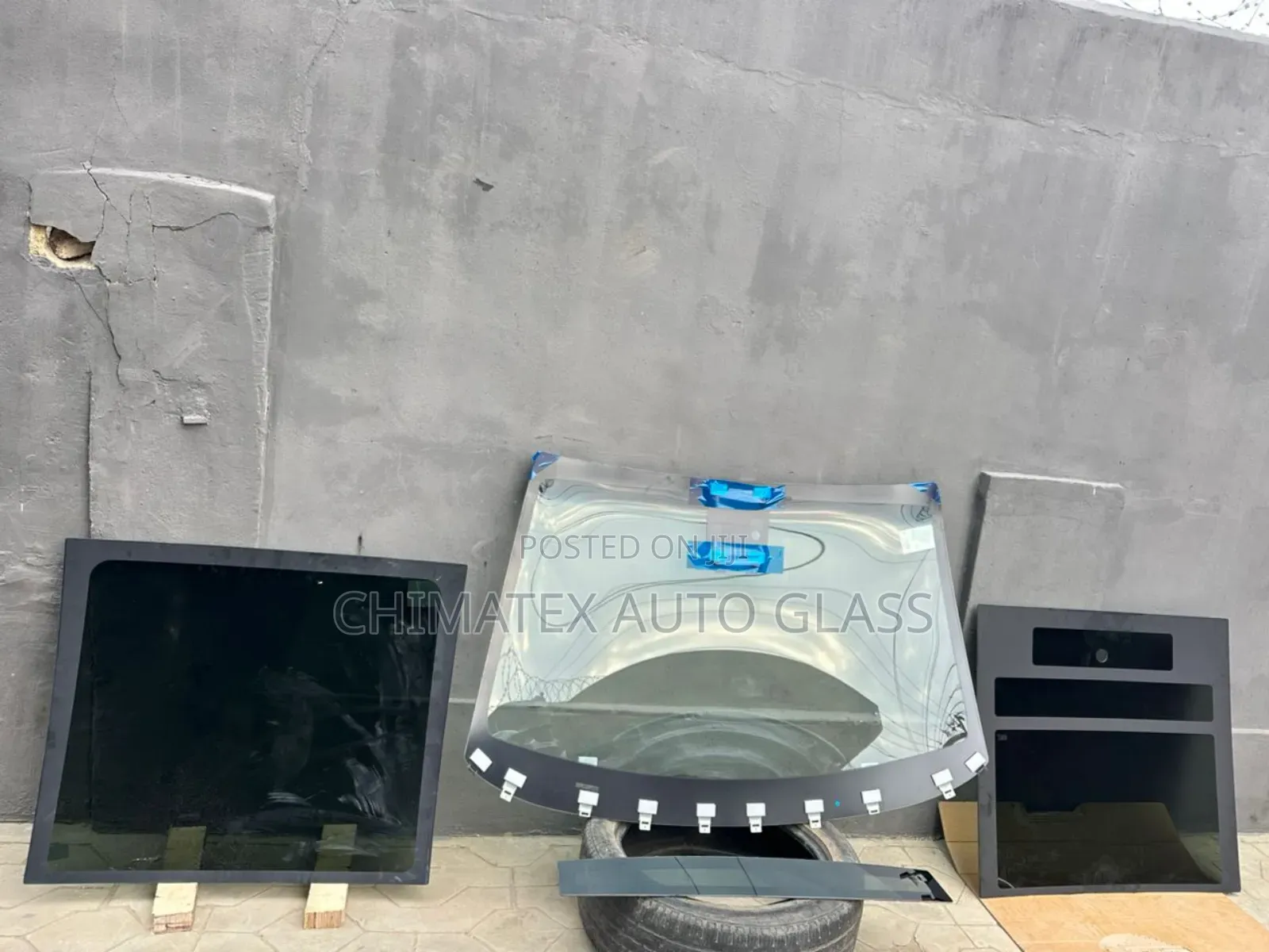 Hyundai Tucson 2018 Windscreen & Panoramic Roof Glass