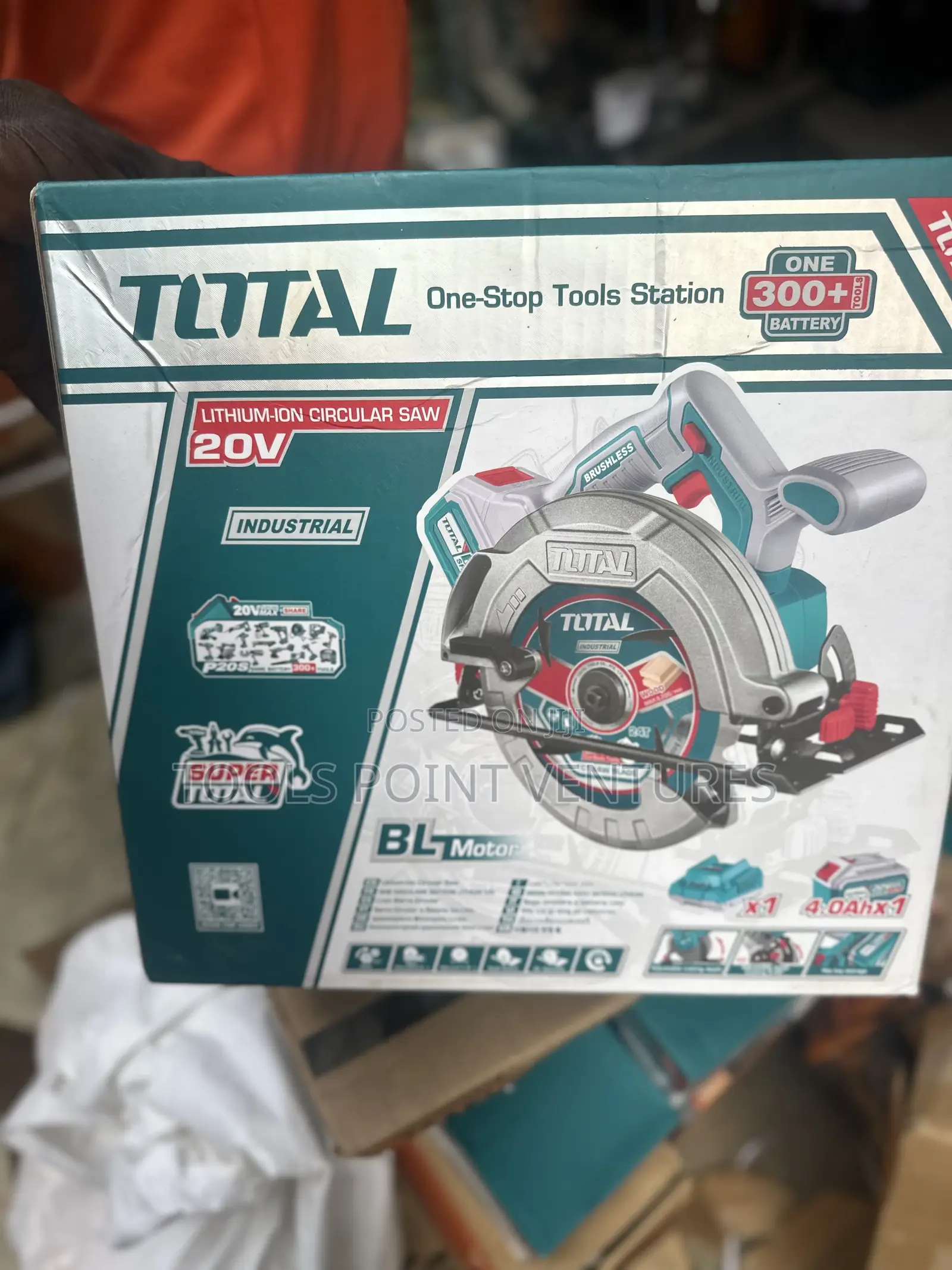 Total 20v Cordless Brushless Circular Saw