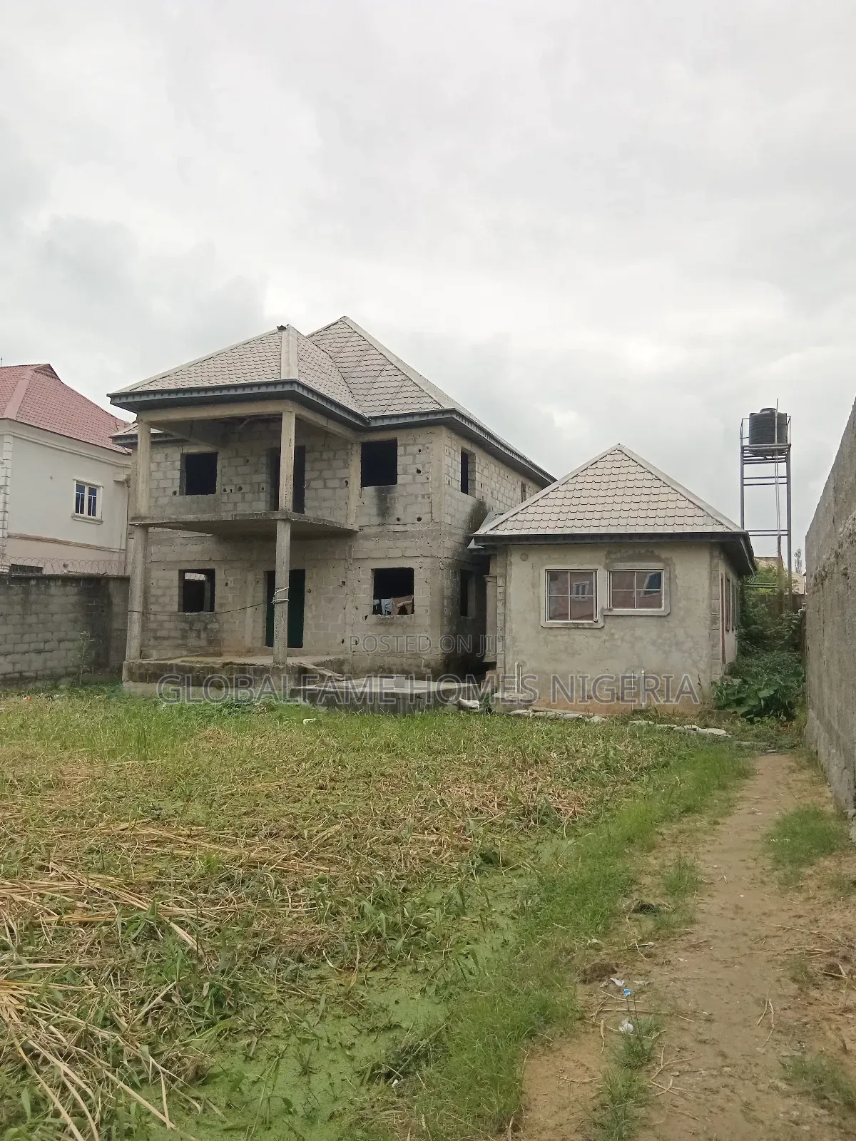4bdrm Duplex in Kajola Estate, Lakowe for sale