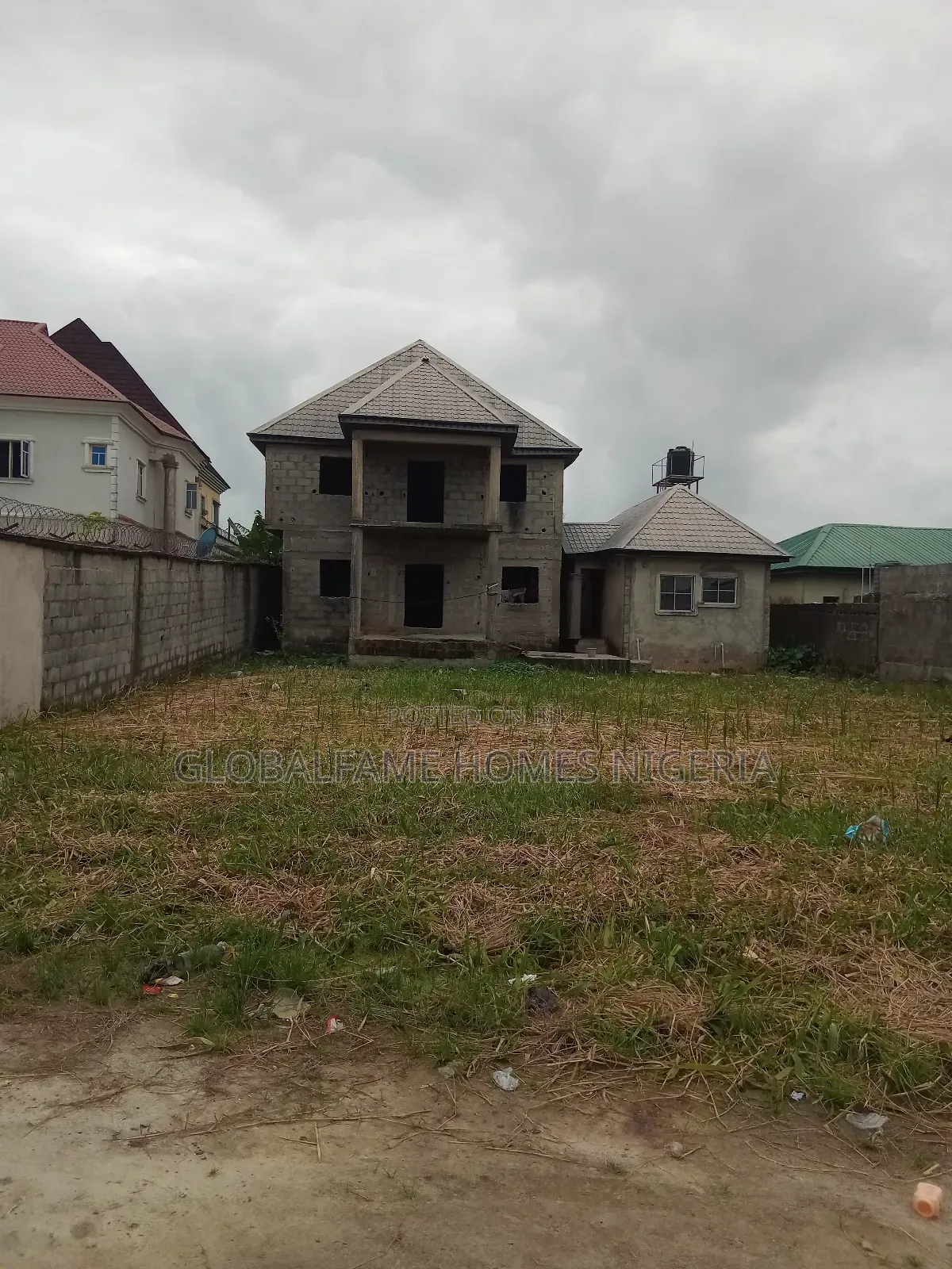 4bdrm Duplex in Kajola Estate, Lakowe for sale