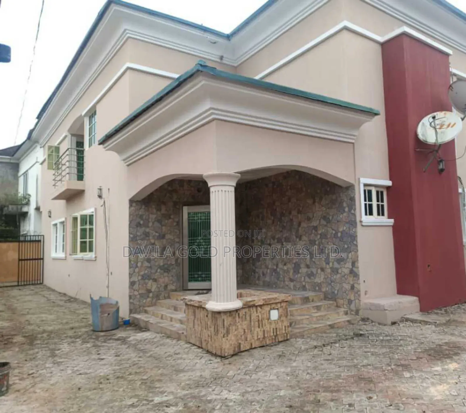 7bdrm Duplex in Benin City for sale