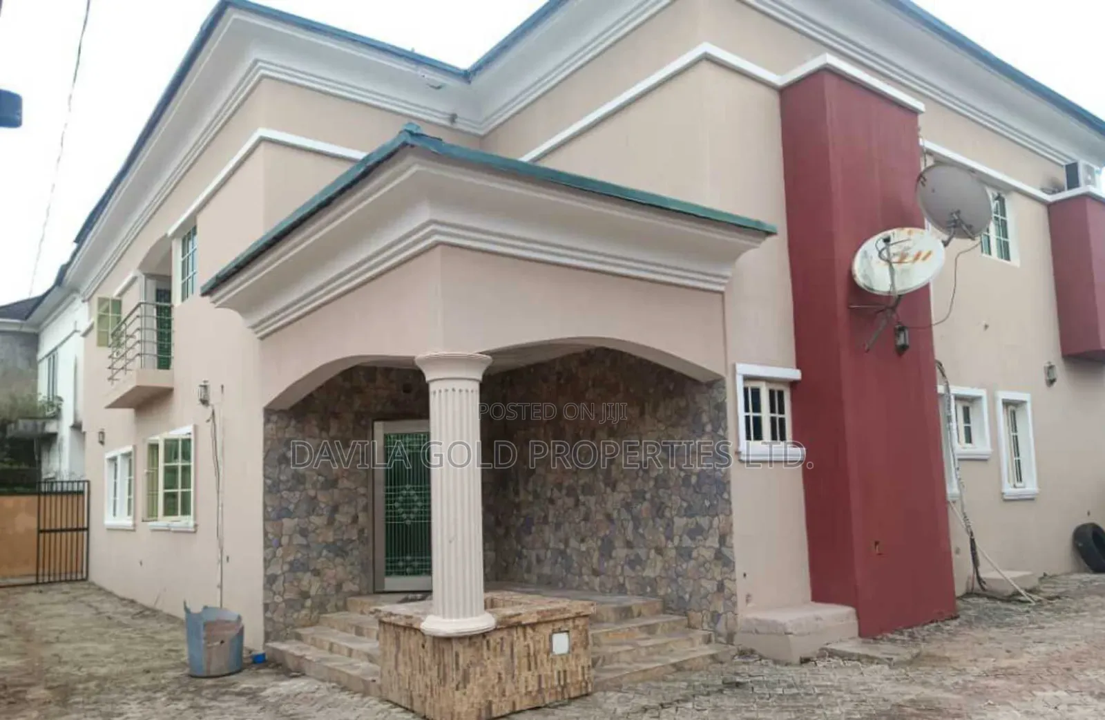 7bdrm Duplex in Benin City for sale