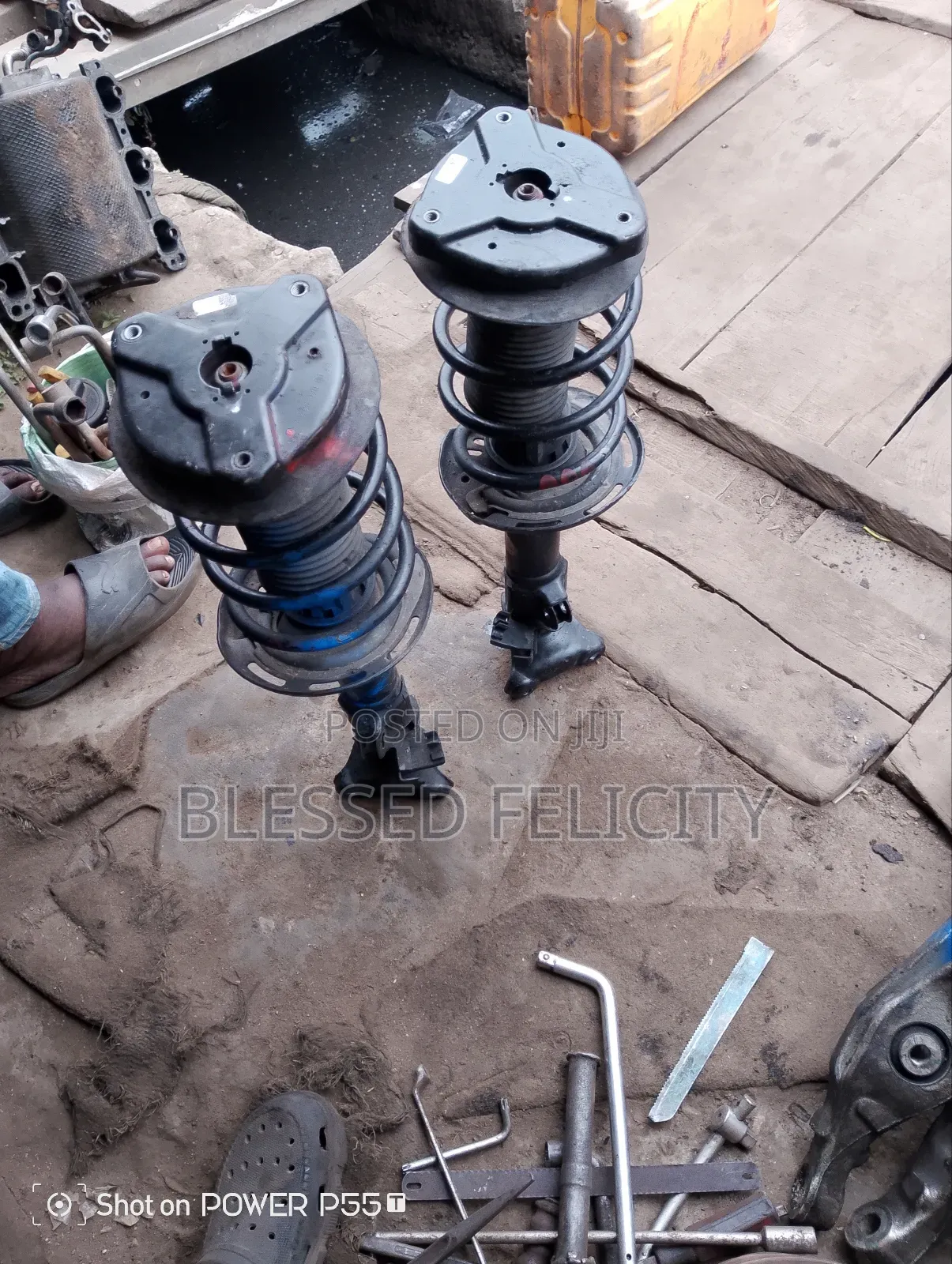 Front Shock Mercedes Benz W204 Non 4 Matic