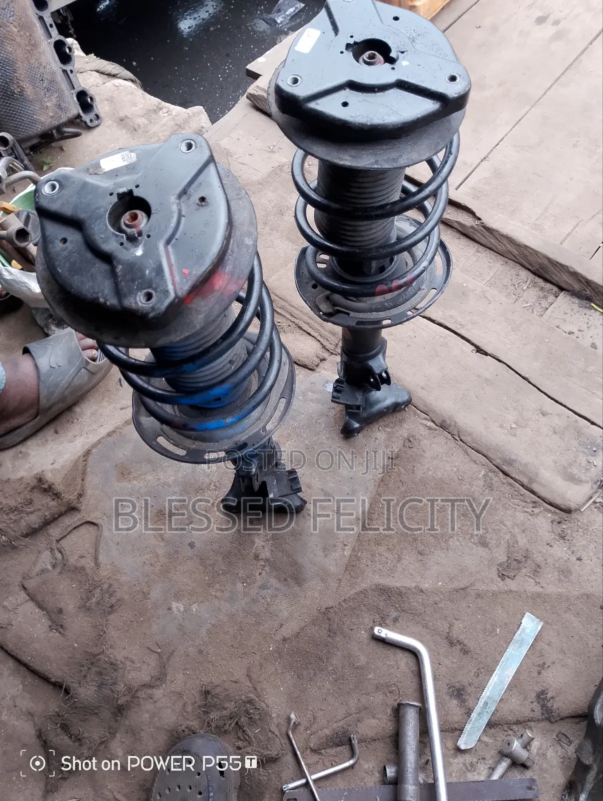 Front Shock Mercedes Benz W204 Non 4 Matic