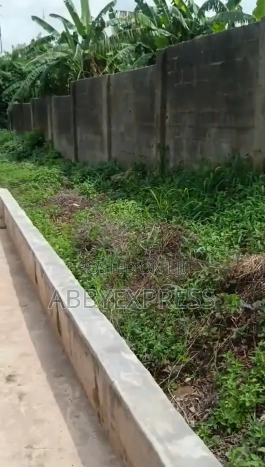 Land for Sale in Golf Club Area, Onireke Gra Ibadan.