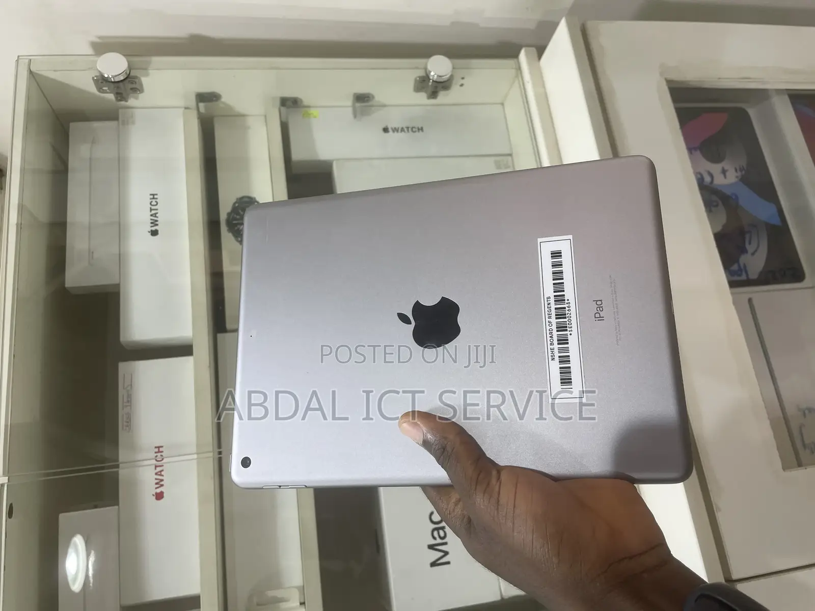 Apple iPad Wi-Fi 32 GB Gray