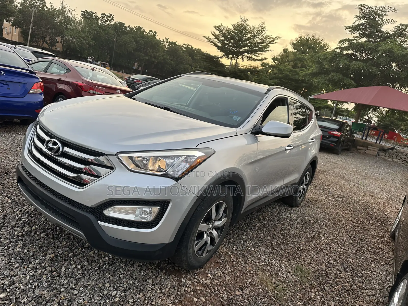 Hyundai Santa Fe GLS 4dr SUV AWD (3.3L 6cyl 6A) 2015 Silver