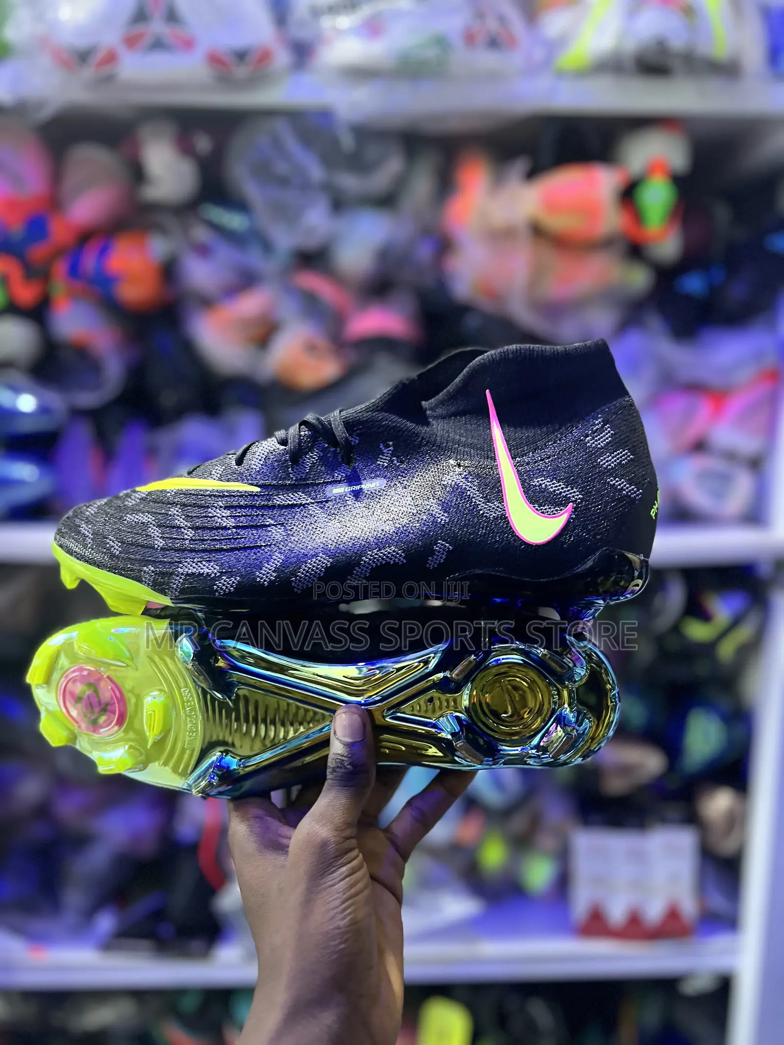Nike Phantom Luna