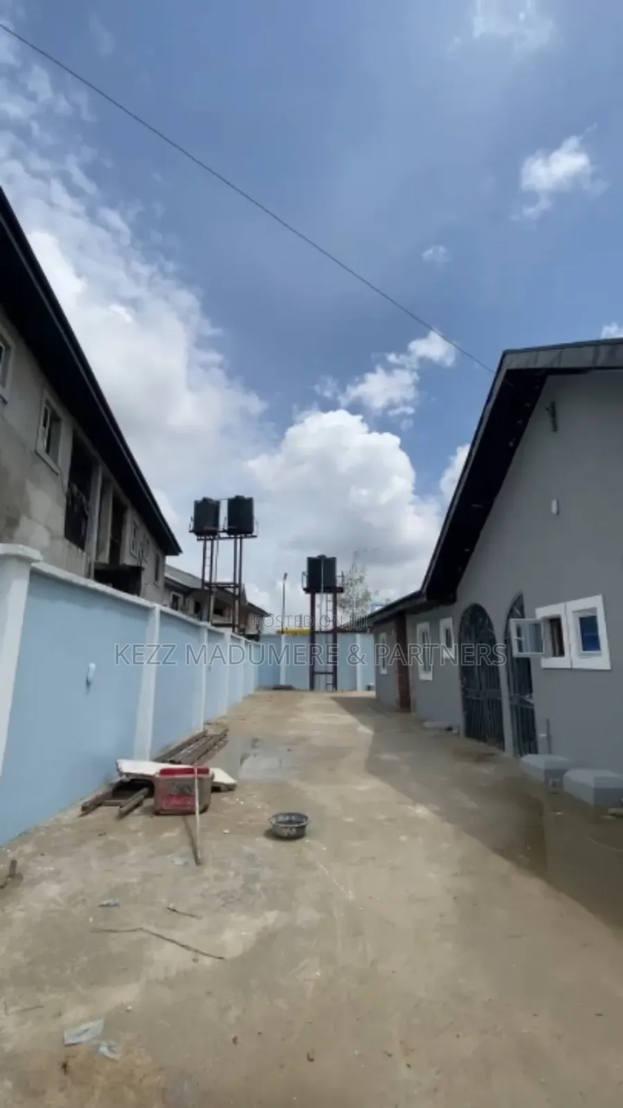 6bdrm Bungalow in Nkpolu , Rumuigbo , for sale
