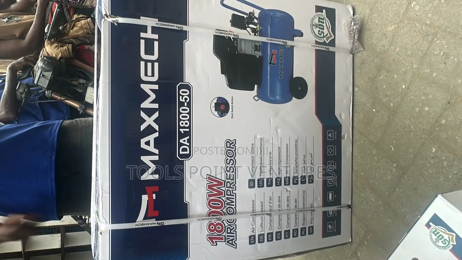 Maxmech 1800w Air Compressor 50ltrs